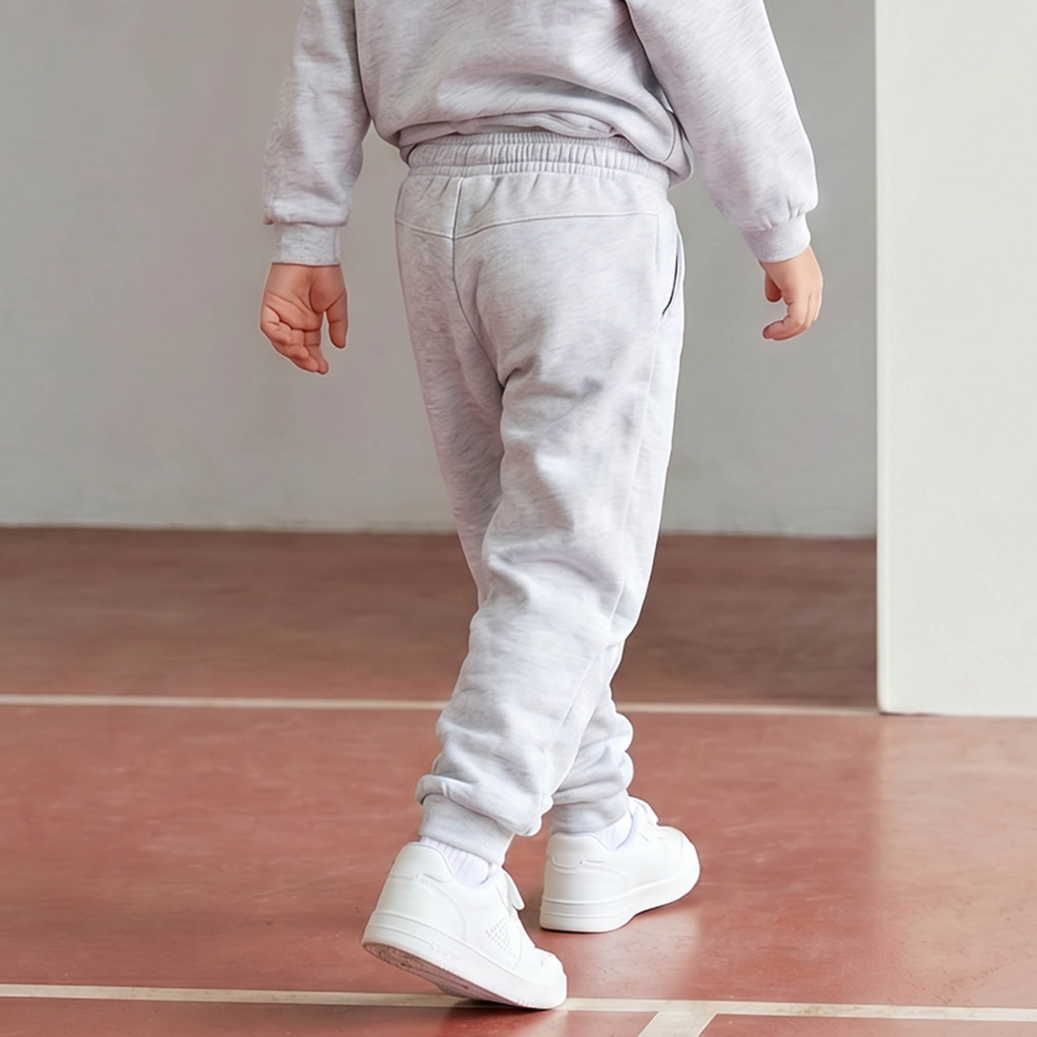 بنطلون رياضي بخصر مطاطي برباط وطبعات شعار من كابا-boys-clothing-bottoms-joggersandtrackpants-image-3
