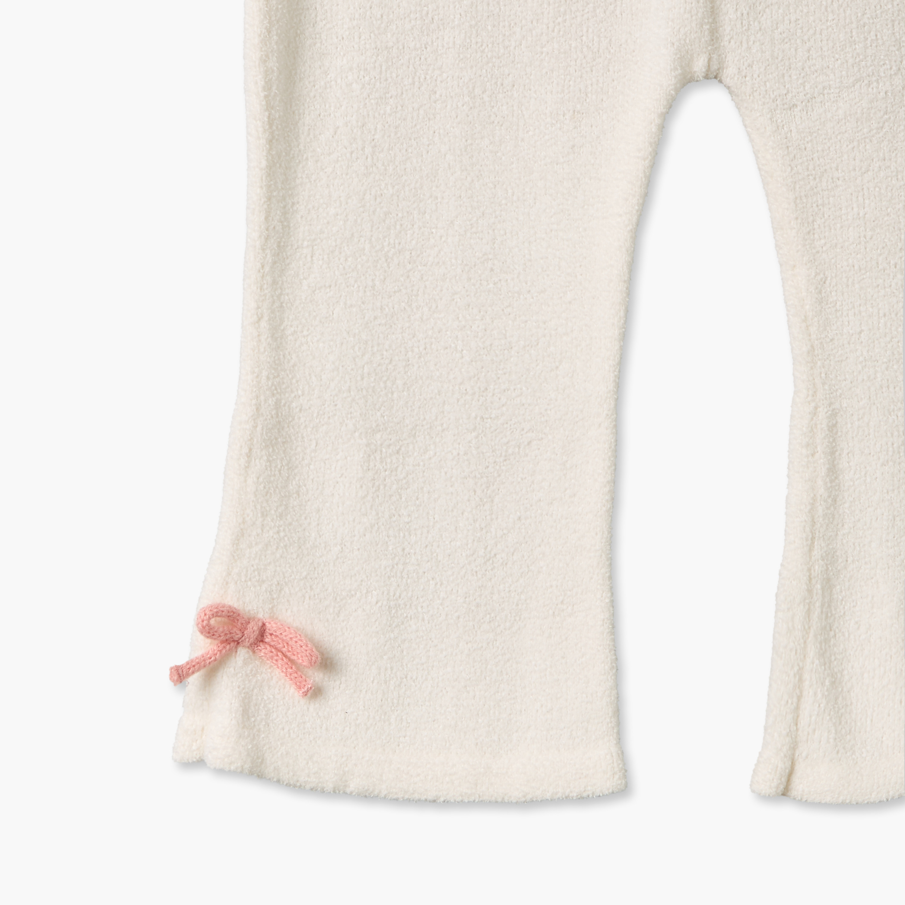 طقم بلوزة بأكمام طويلة وياقة عادية وبنطلون بزخارف فيونكة للبنات من جونيورز-baby-girls-clothing-setsandcoords-image-11