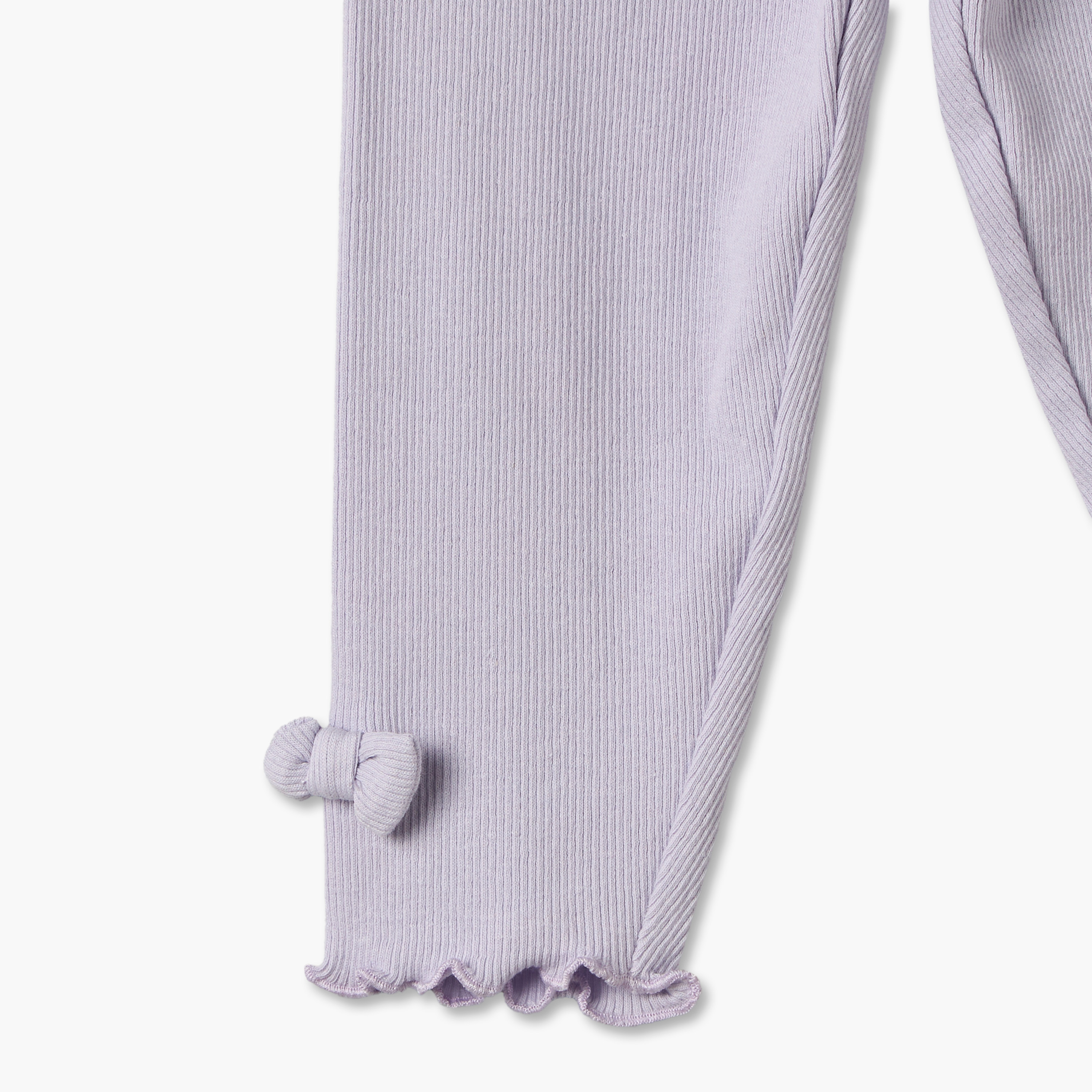 طقم سويت شيرت بياقة ضيقة وأكمام طويلة ودانتيل مع بنطلون ليقنز من جونيورز-baby-girls-clothing-setsandcoords-image-11
