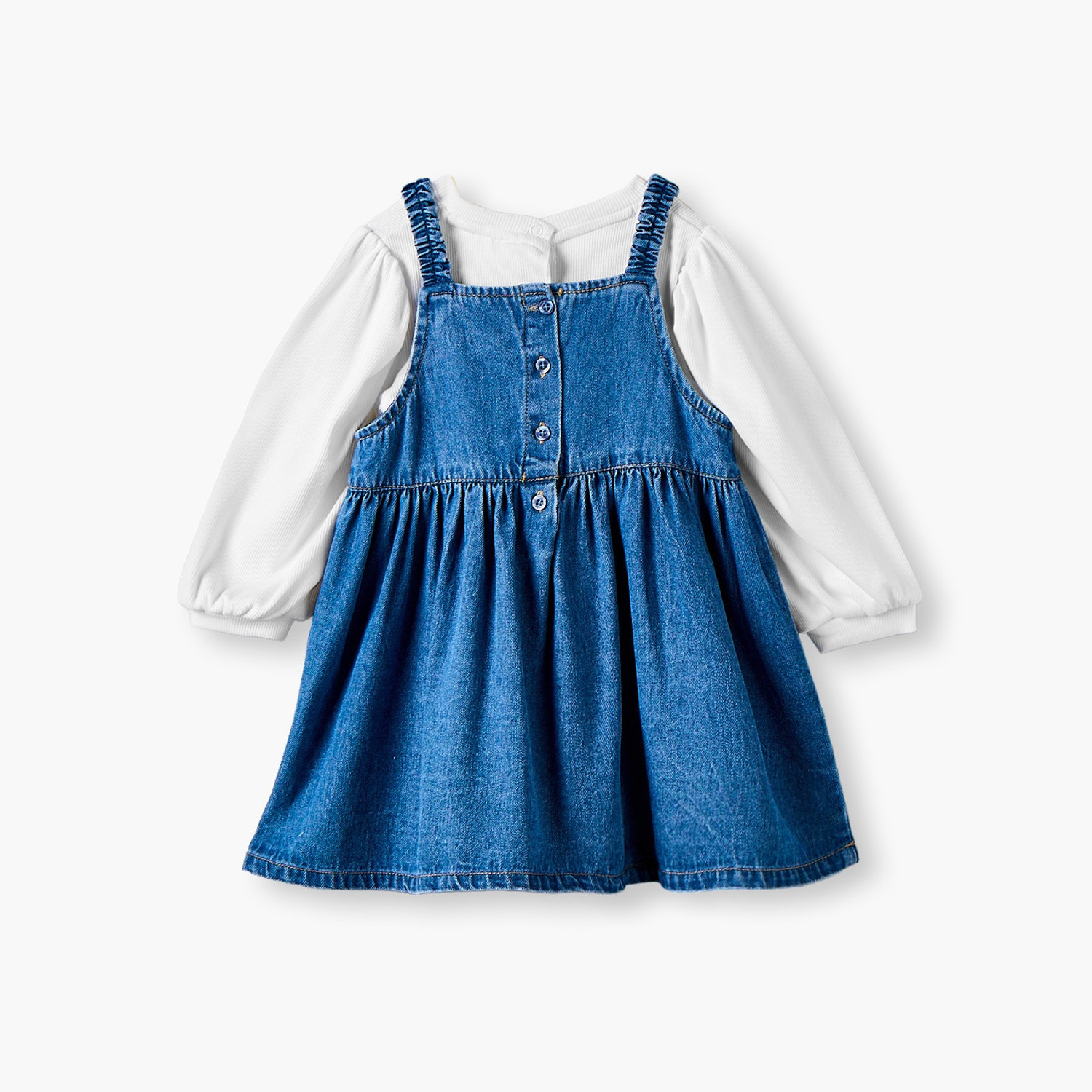 فستان دنغري بياقة مربعة وأكمام بدون أكمام بطول الركبة مع زينة فيونكة من جونيورز-baby-girls-clothing-dressesandjumpsuits-image-3