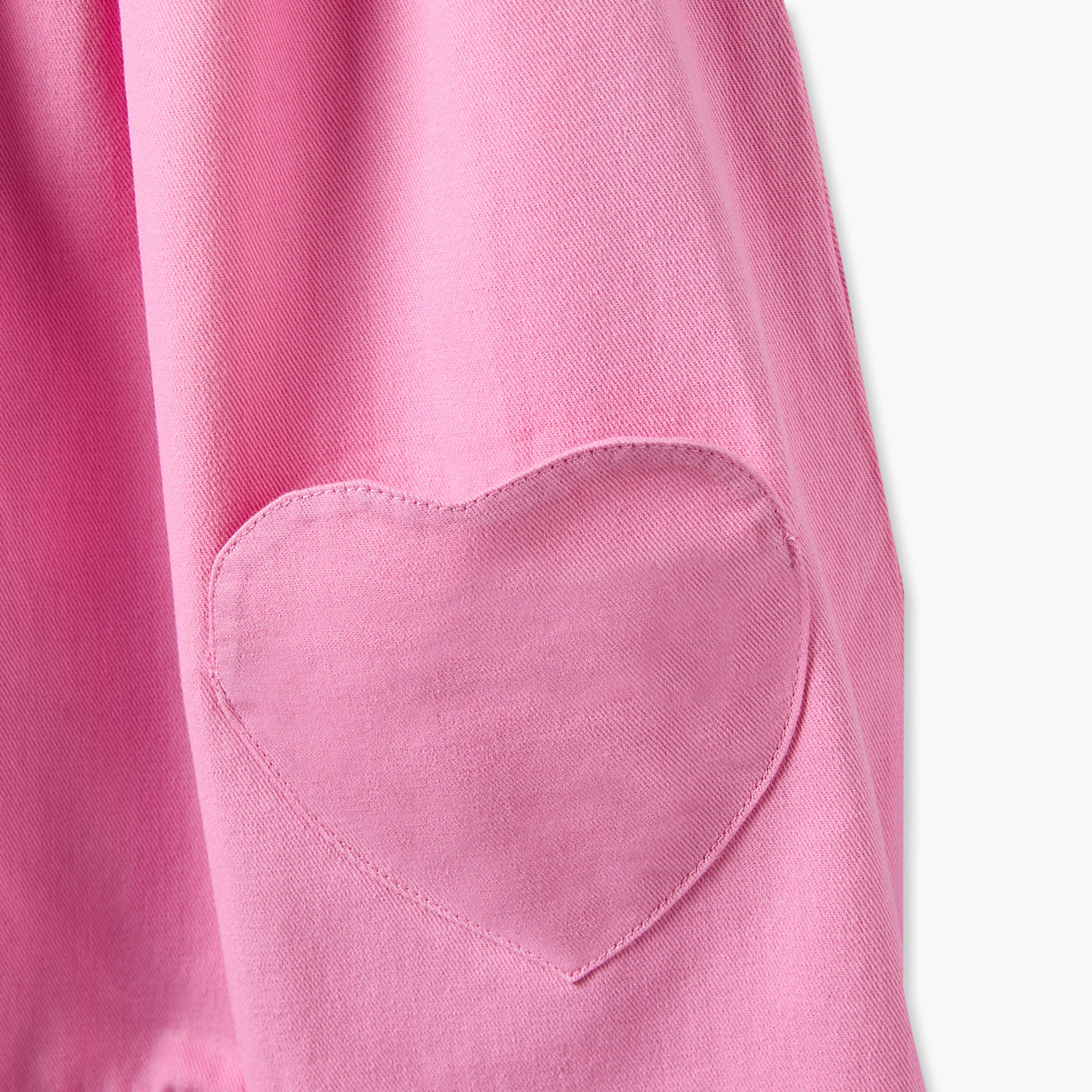 Juniors Peter Pan Collar Short Sleeves Top and Dungaree Set with Heart Pockets-baby-girls-clothing-setsandcoords-image-8
