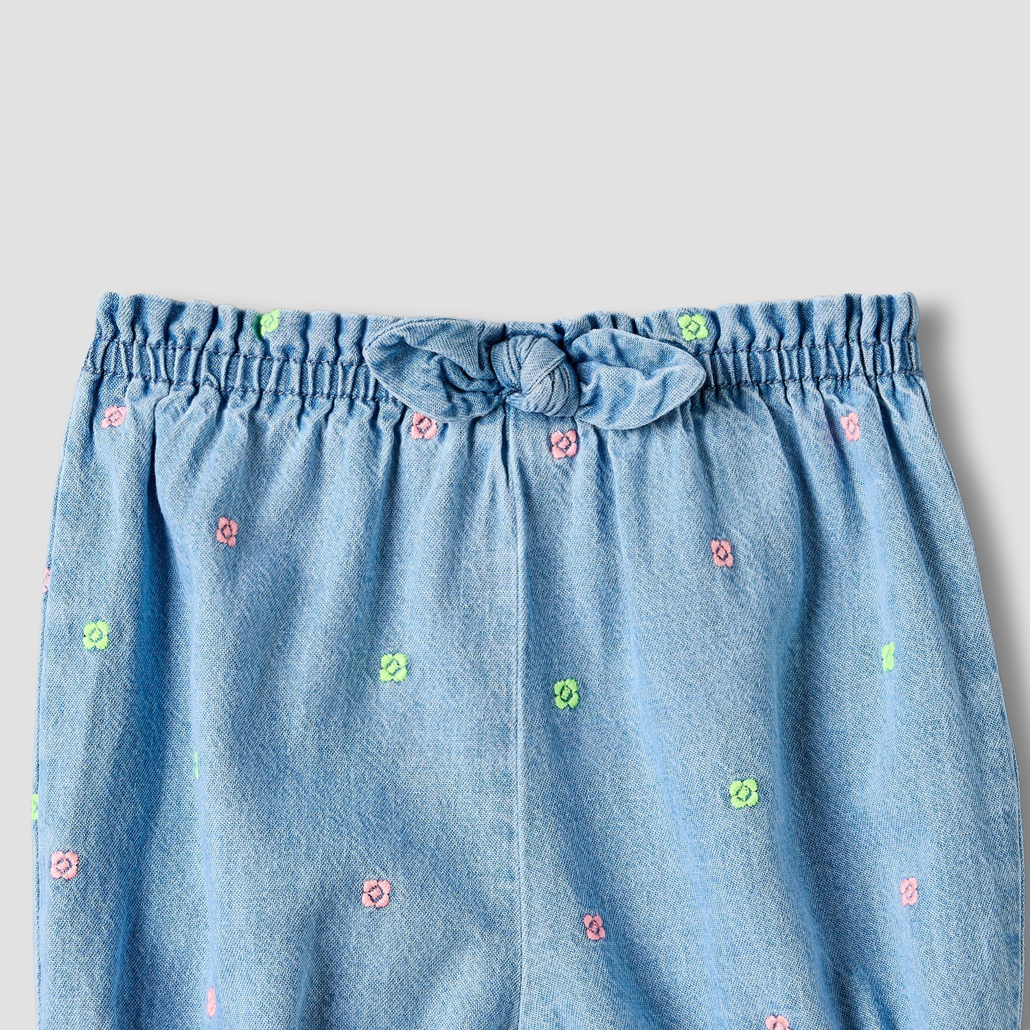 Juniors Knee Length Elasticated Waist Shorts with Floral Embroidery-baby-girls-clothing-bottoms-shorts-image-3