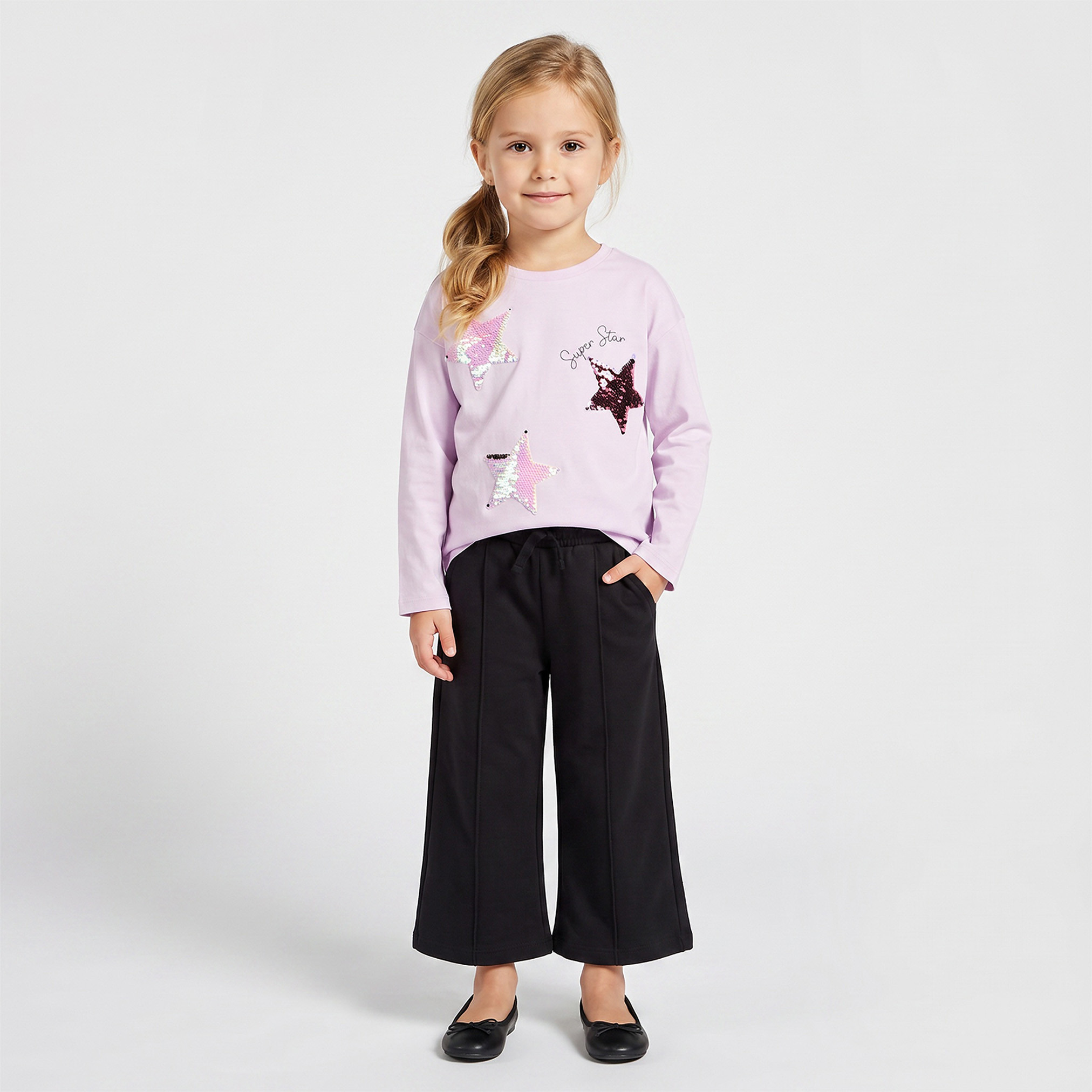 تيشيرت بياقة ضيقة وأكمام طويلة نجمة مرصّعة بالترتر من جونيورز-girls-clothing-tshirts-image-2