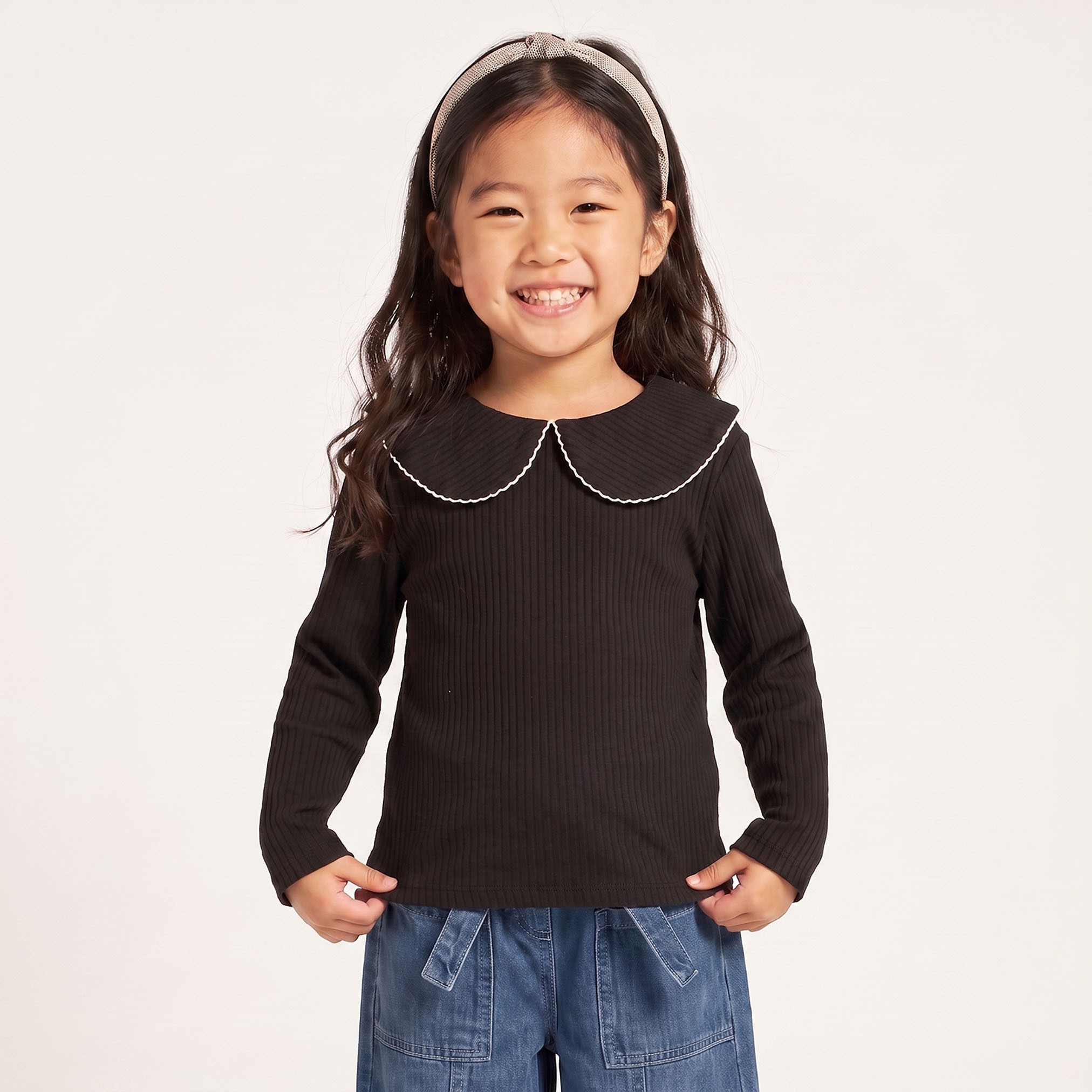بلوزة بأكمام طويلة وياقة بيتر بان وتصميم مضلع بارز من جونيورز-girls-clothing-tshirts-image-1