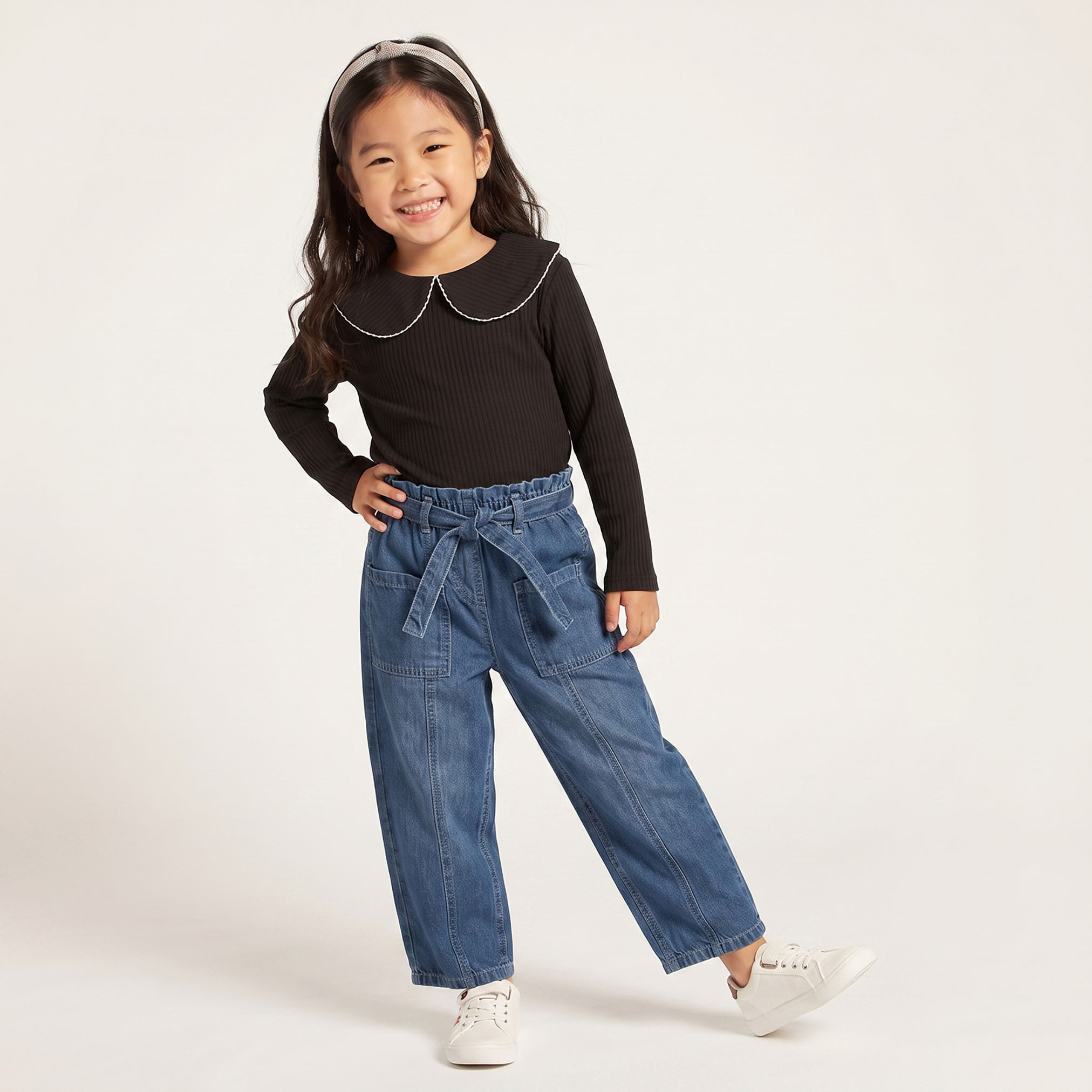 بلوزة بأكمام طويلة وياقة بيتر بان وتصميم مضلع بارز من جونيورز-girls-clothing-tshirts-image-3