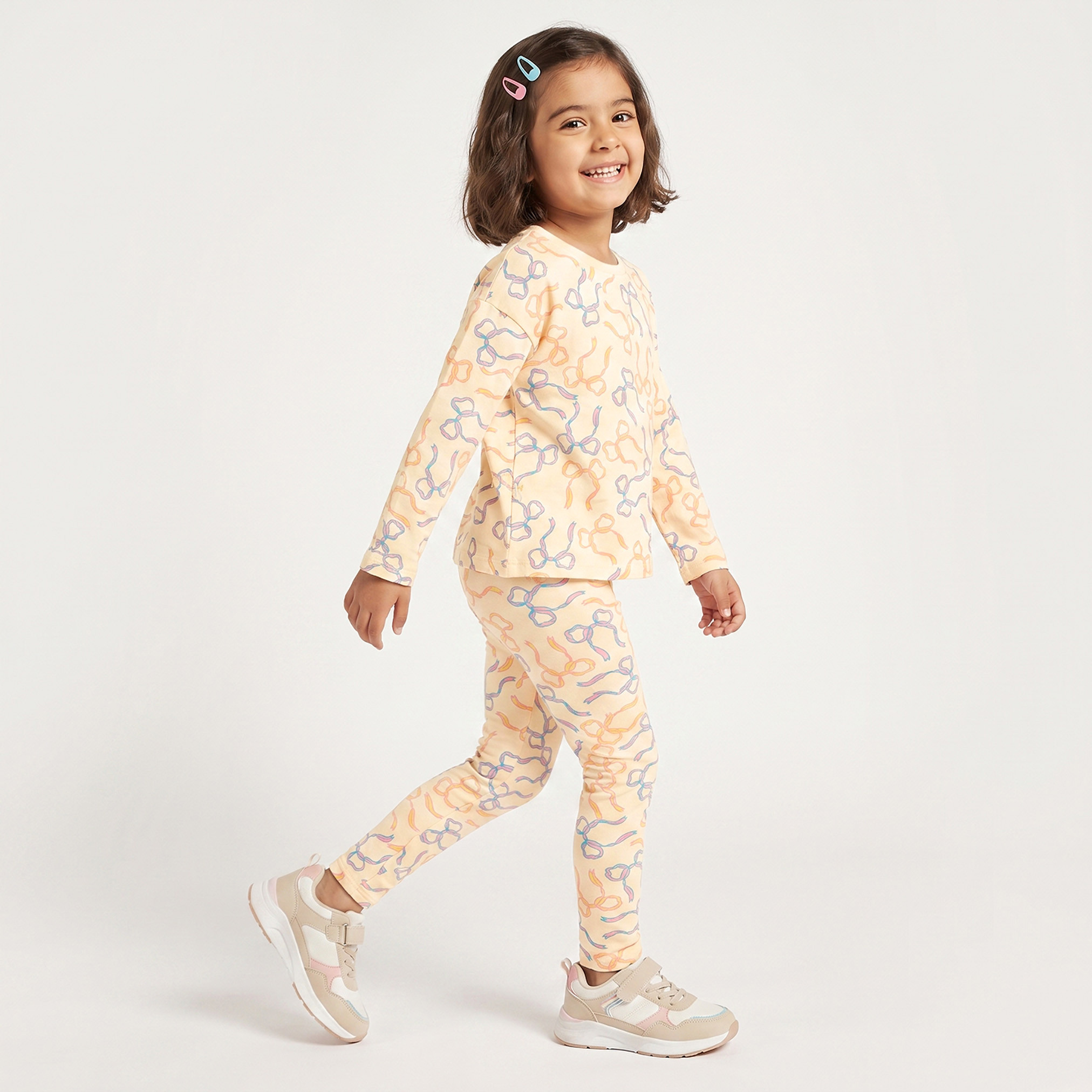 Juniors Crew Neck Long Sleeves T-shirt with Bow Print-girls-clothing-tshirts-image-3