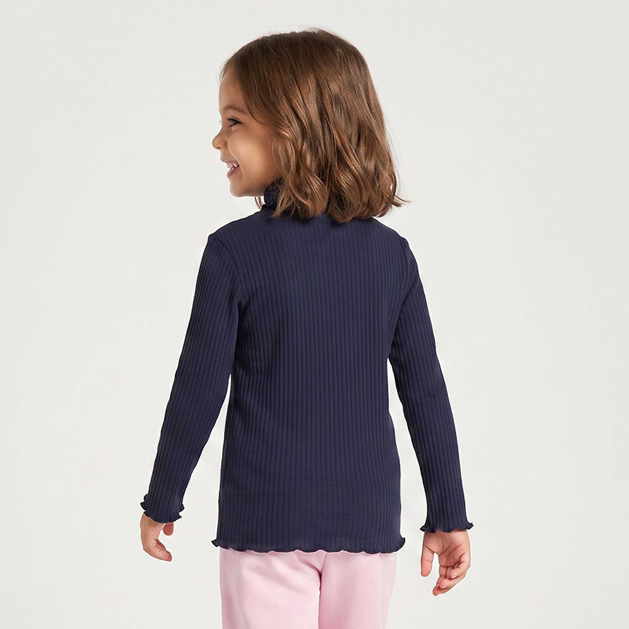 تيشيرتات بياقة عالية وتصميم مضلع وأكمام طويلة من جونيورز - عبوة من قطعتين-girls-clothing-tshirts-image-4