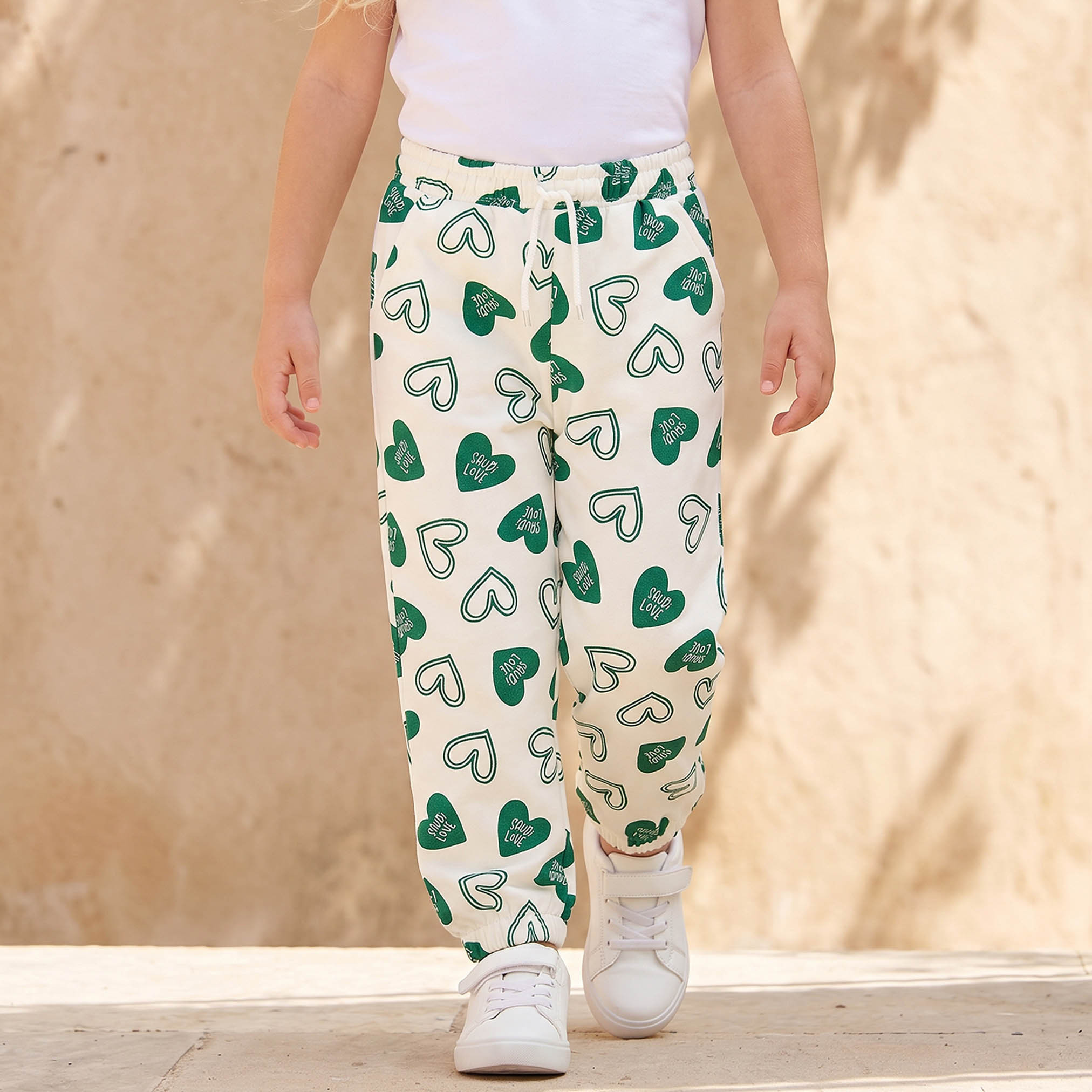 بنطلون رياضي بطبعات ورباط خصر من جونيورز-baby-girls-clothing-bottoms-joggersandtrackpants-image-1