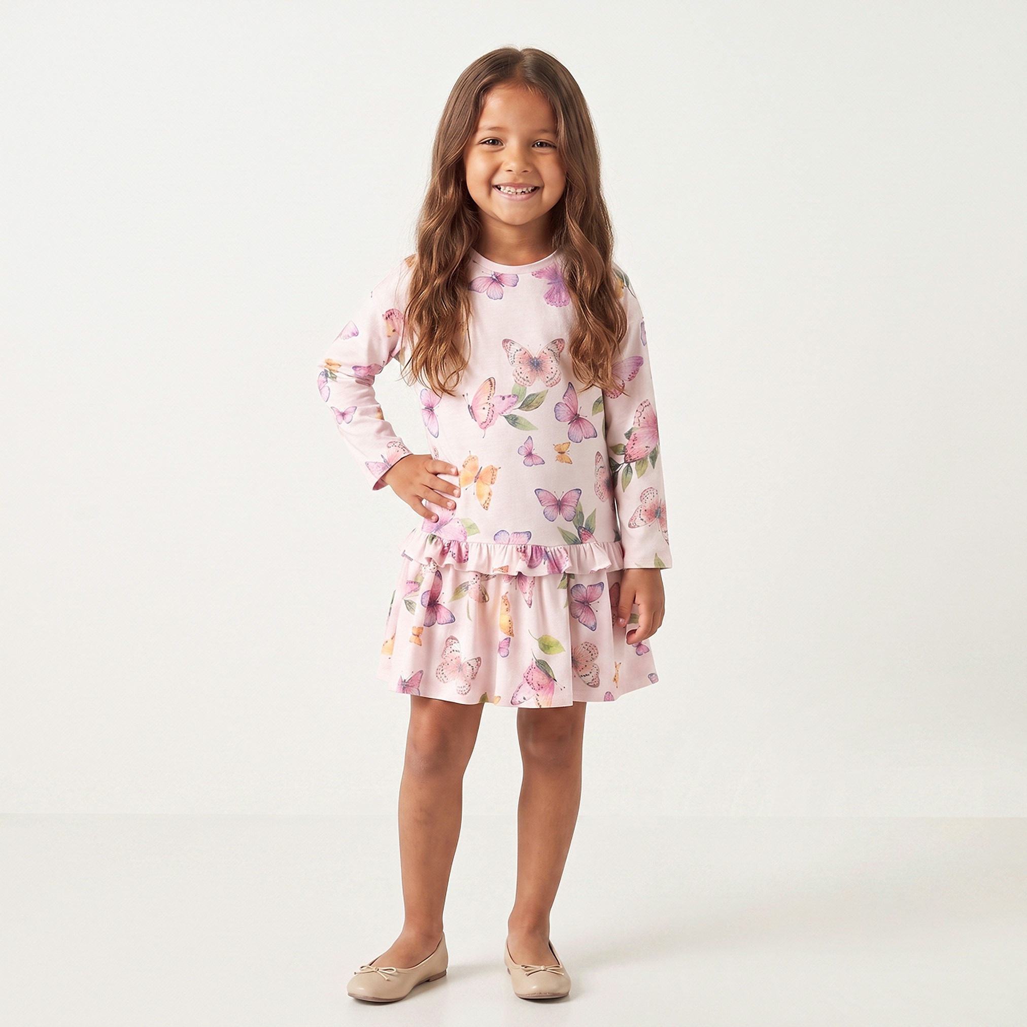 فستان بطول الركبة وياقة مستديرة وأكمام طويلة وخصر منسدل وطبعات فراشة من جونيورز-girls-clothing-dressesandjumpsuits-image-4