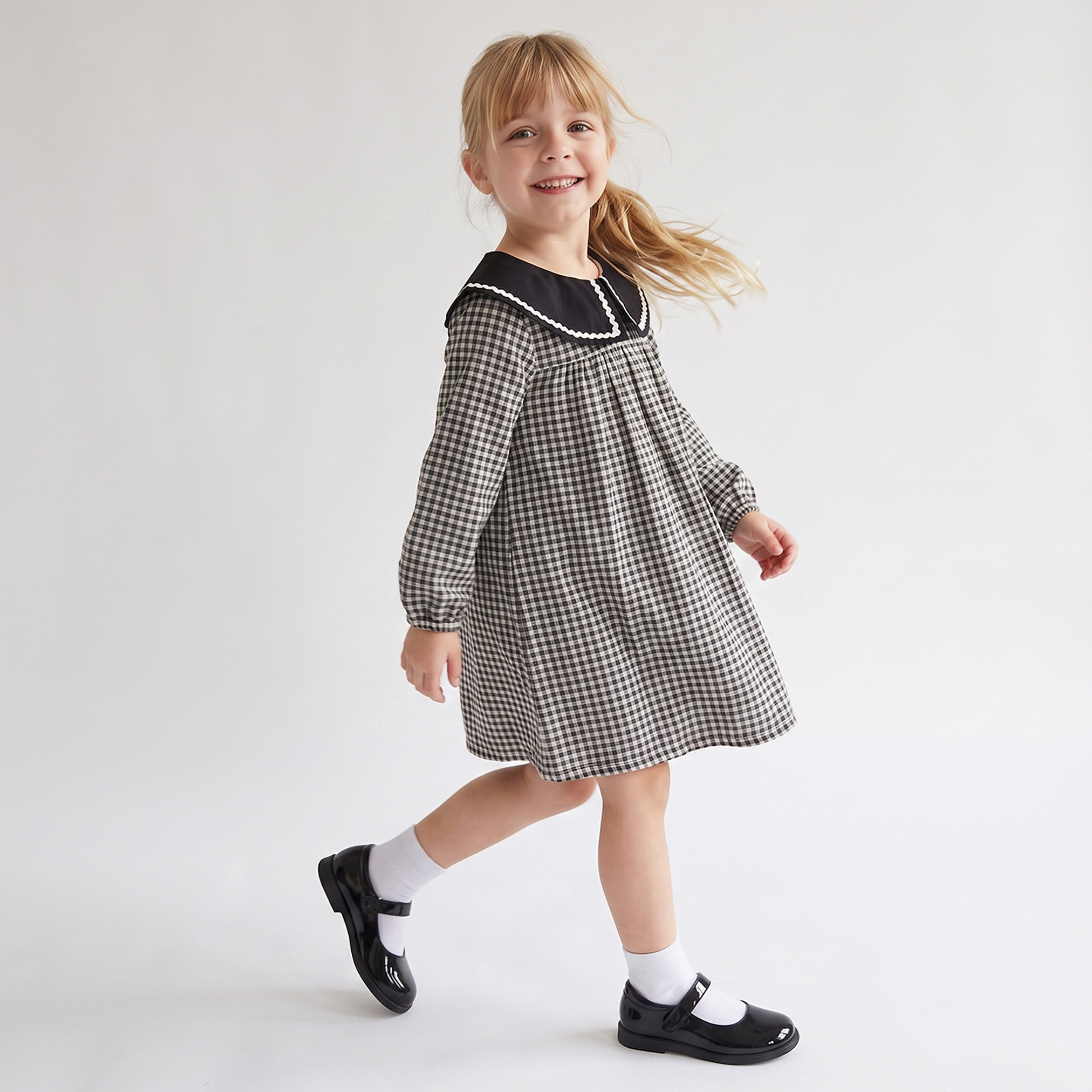 Juniors Peter Pan Collar Long Sleeves Knee Length Skater Dress with Checkered Print-girls-clothing-dressesandjumpsuits-image-4
