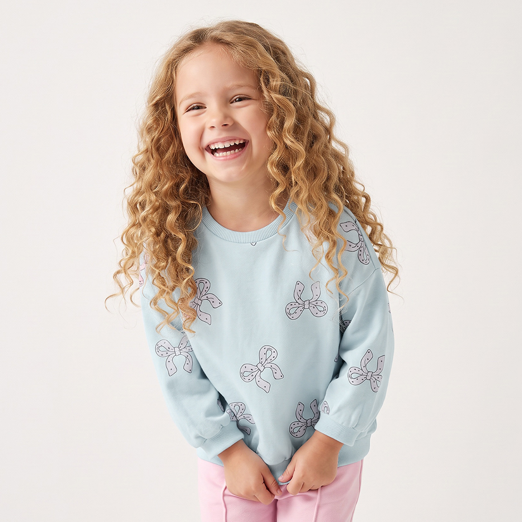 سويت شيرت قطن بأكمام طويلة وطبعات فيونكات من جونيورز-girls-clothing-sweatshirts-image-1