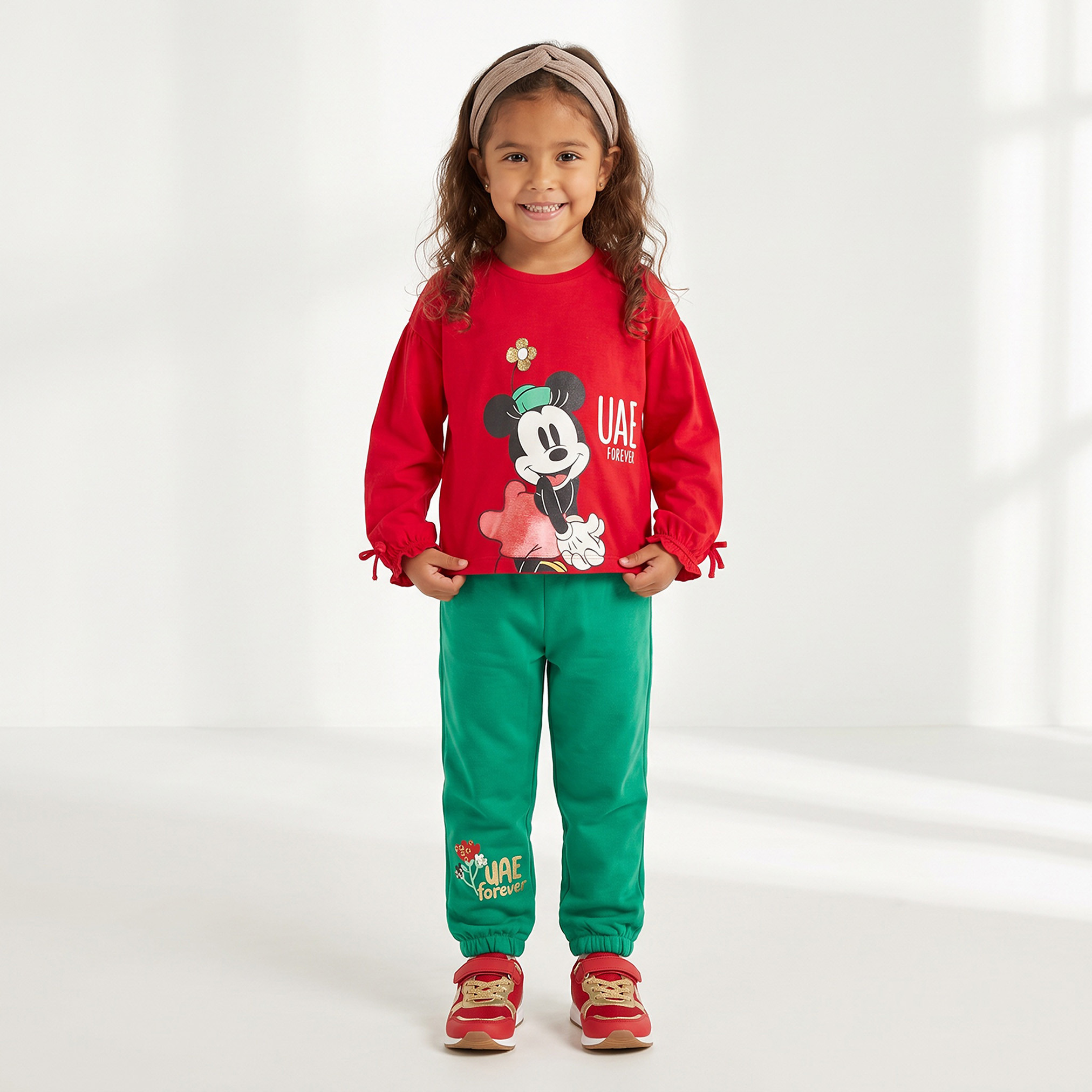 بنطلون رياضي بخصر مطاطي ورباط بطبعة اليوم الوطني الإماراتي من جونيورز-baby-girls-clothing-bottoms-joggersandtrackpants-image-3