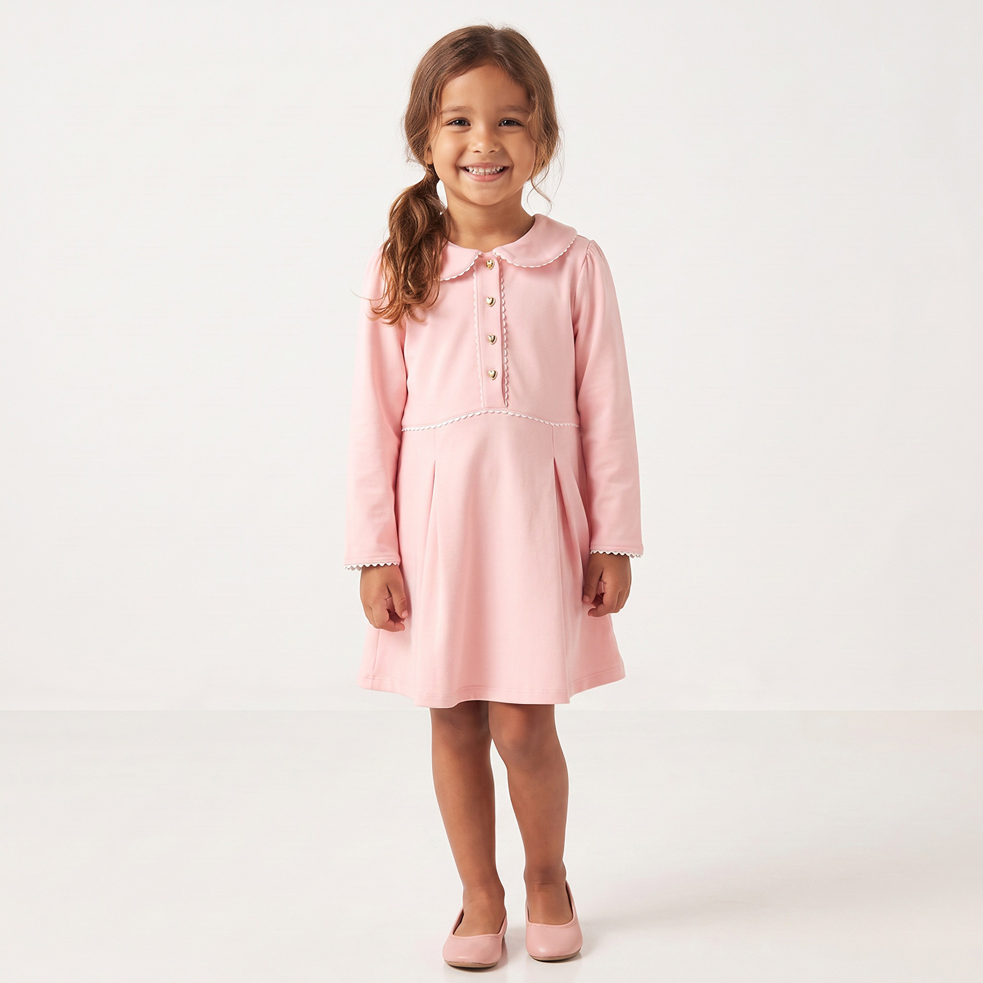 فستان طول الركبة بياقة بيتر بان وأكمام طويلة وثنايا من جونيورز-girls-clothing-dressesandjumpsuits-image-6