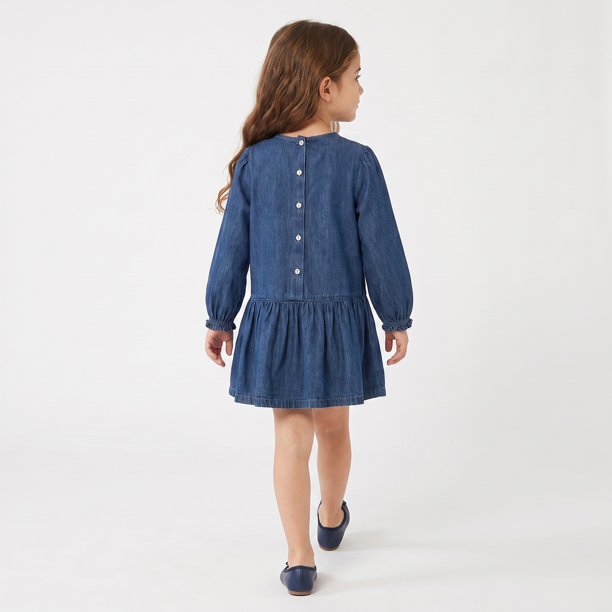 فستان دينم فوق الركبة بأكمام طويلة وتطريز أزهار وياقة مستديرة من جونيورز-girls-clothing-dressesandjumpsuits-image-2