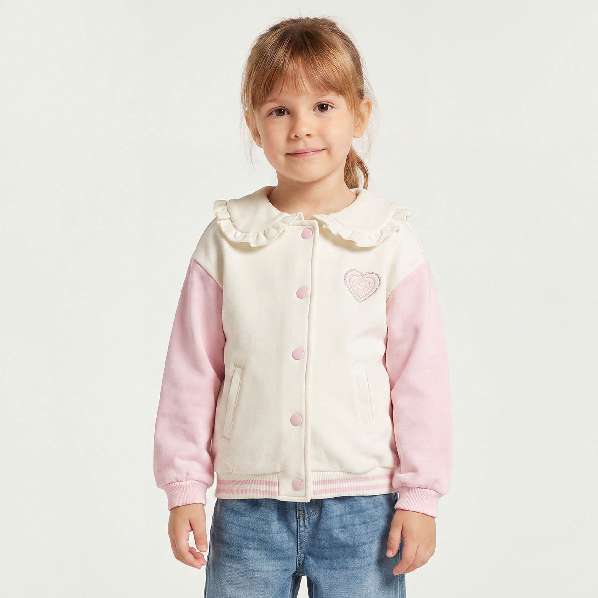 جاكيت بومبر بياقة طويلة وأكمام طويلة مطرز بشعار من جونيورز-baby-girls-clothing-winterwear-jacketsandcoats-image-1