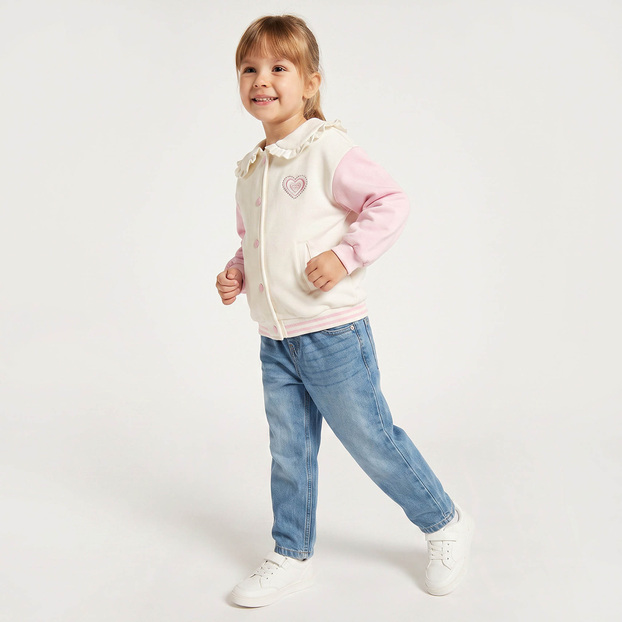 جاكيت بومبر بياقة طويلة وأكمام طويلة مطرز بشعار من جونيورز-baby-girls-clothing-winterwear-jacketsandcoats-image-6