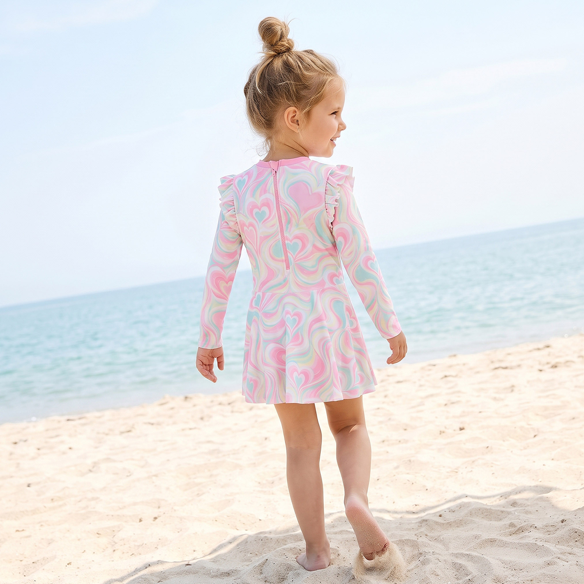 فستان سباحة بطبعات قلوب للبنات من جونيورز-baby-girls-clothing-swimwear-image-2