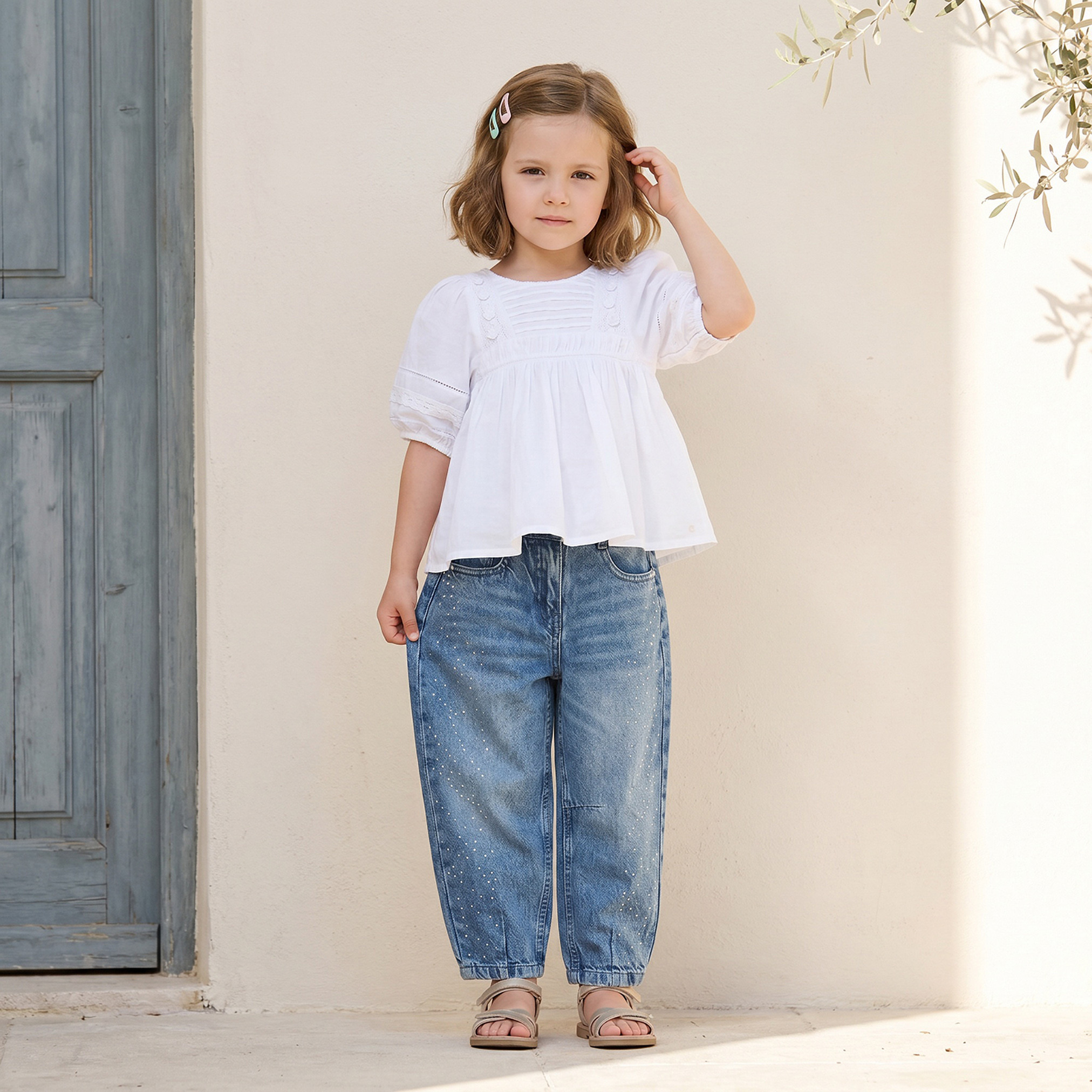 بنطلون جينز بتفاصيل تطريز وزر إغلاق من جونيورز-girls-clothing-bottoms-jeansandjeggings-image-5