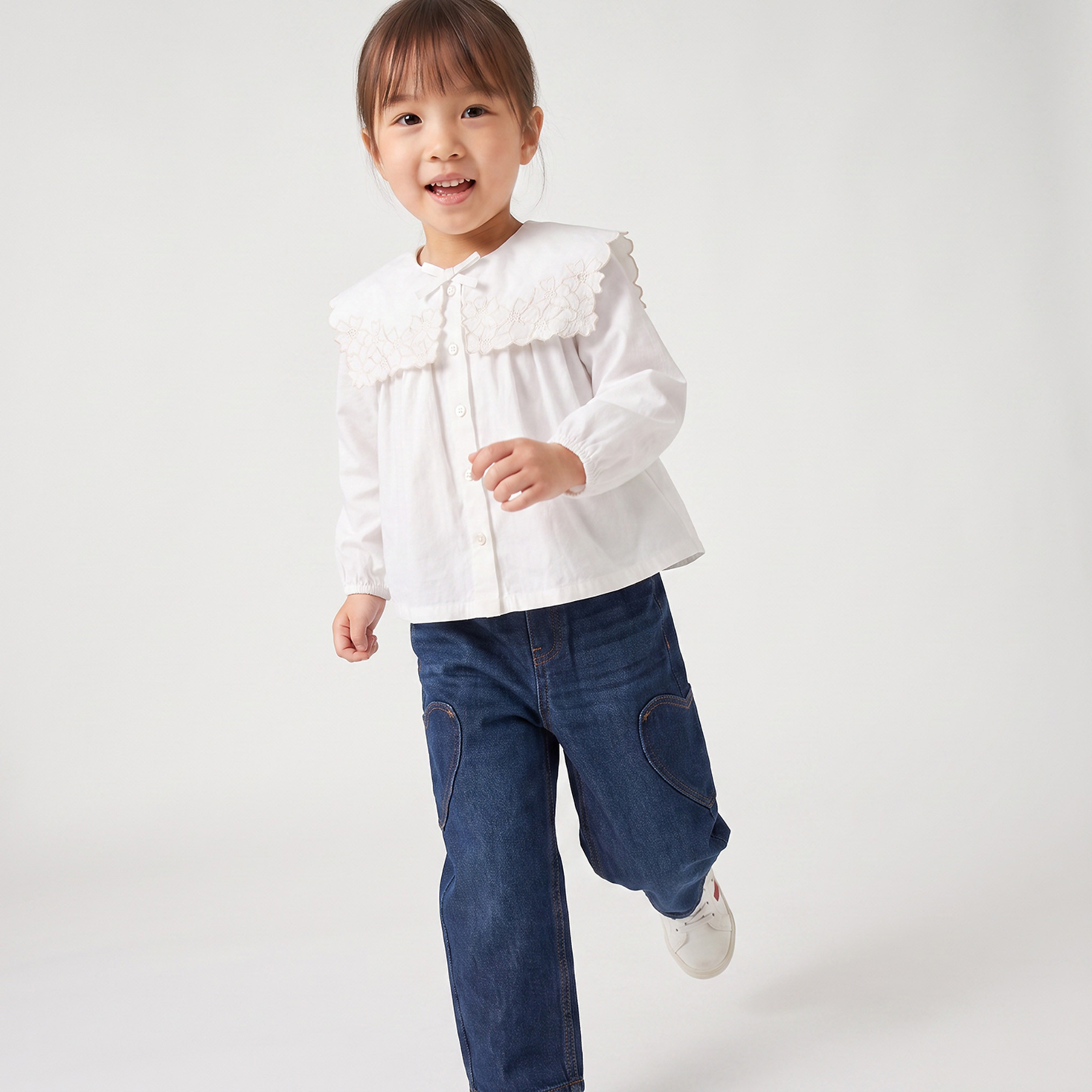 Juniors Mom Fit Jeans with Heart Detail-baby-girls-clothing-bottoms-trousers-image-5