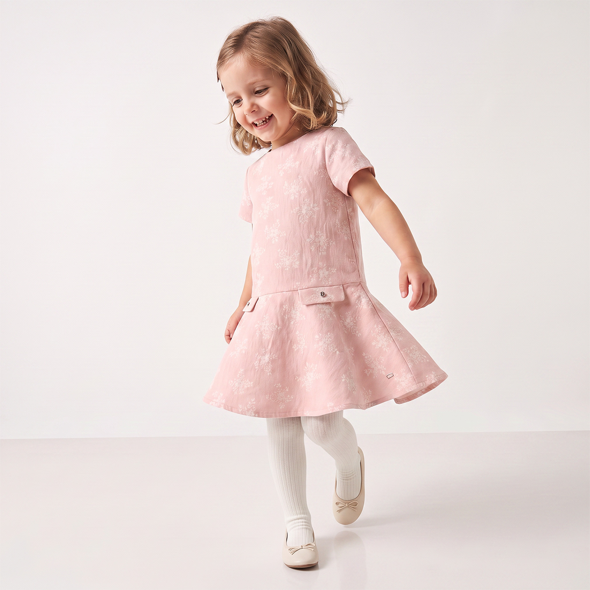 فستان بطول الركبة وياقة مستديرة وأكمام قصيرة مع كولون من إليجو-girls-clothing-dressesandjumpsuits-image-5