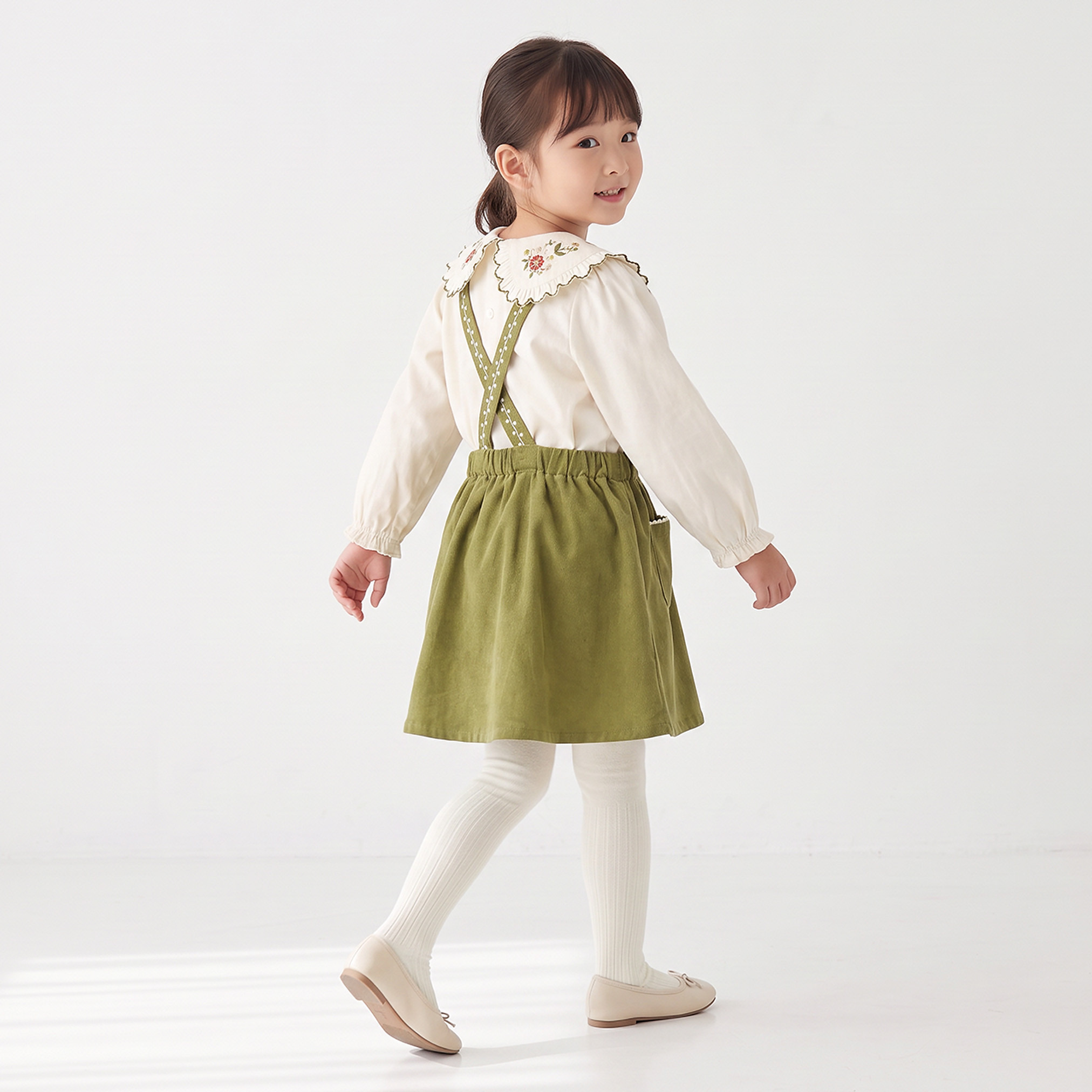 Eligo Peter Pan Collar Long Sleeves Knee Length Pinafore Dress with Tights-girls-clothing-dressesandjumpsuits-image-2