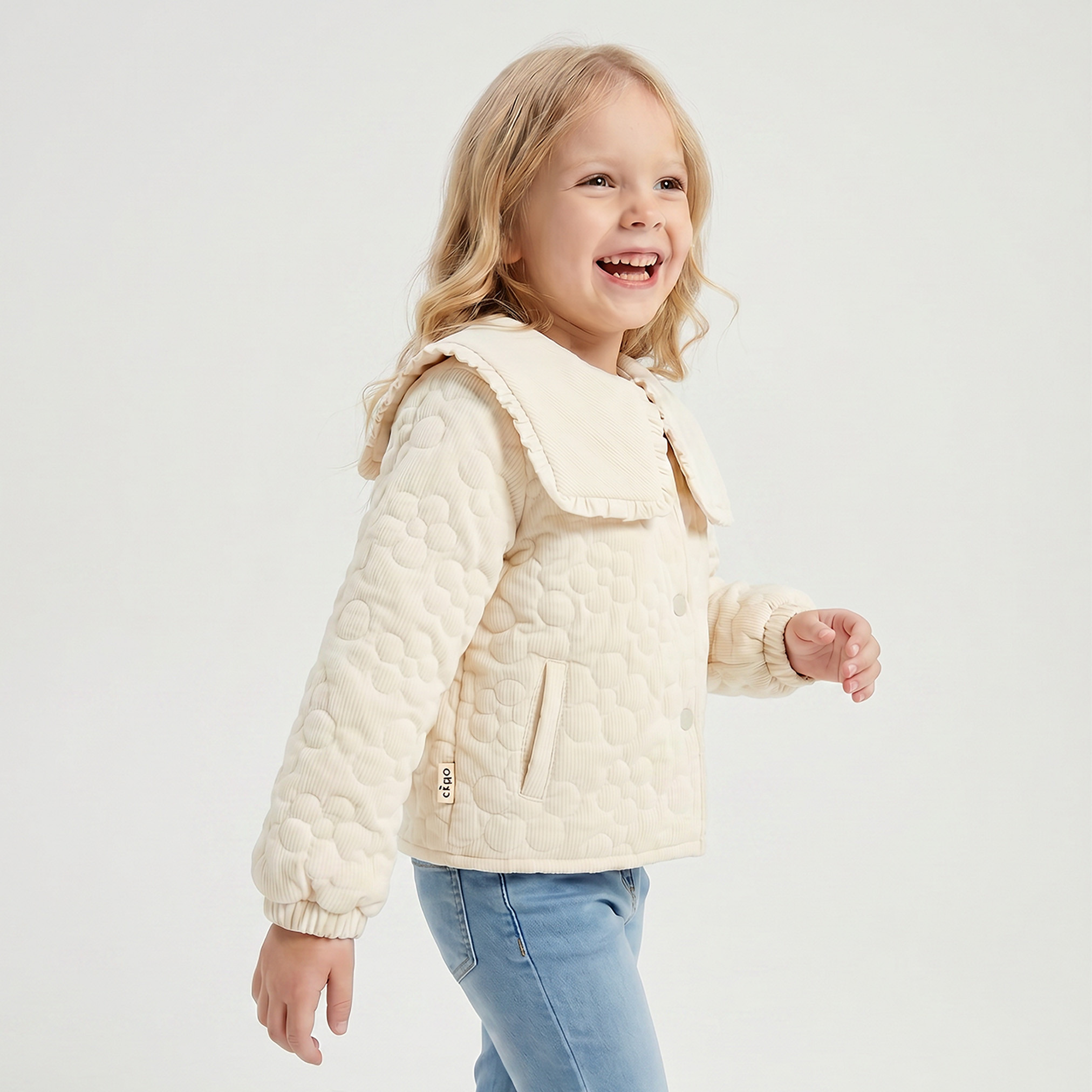 جاكيت مبطن بطبعة زهور وإغلاق بأزرار من إيليجو-baby-girls-clothing-winterwear-jacketsandcoats-image-1