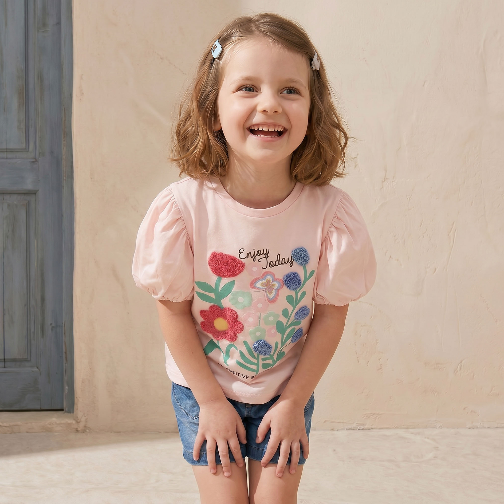 تيشيرت بطبعات أزهار وأكمام قصيرة وياقة ضيقة من لي كوبر-girls-clothing-tshirts-image-5