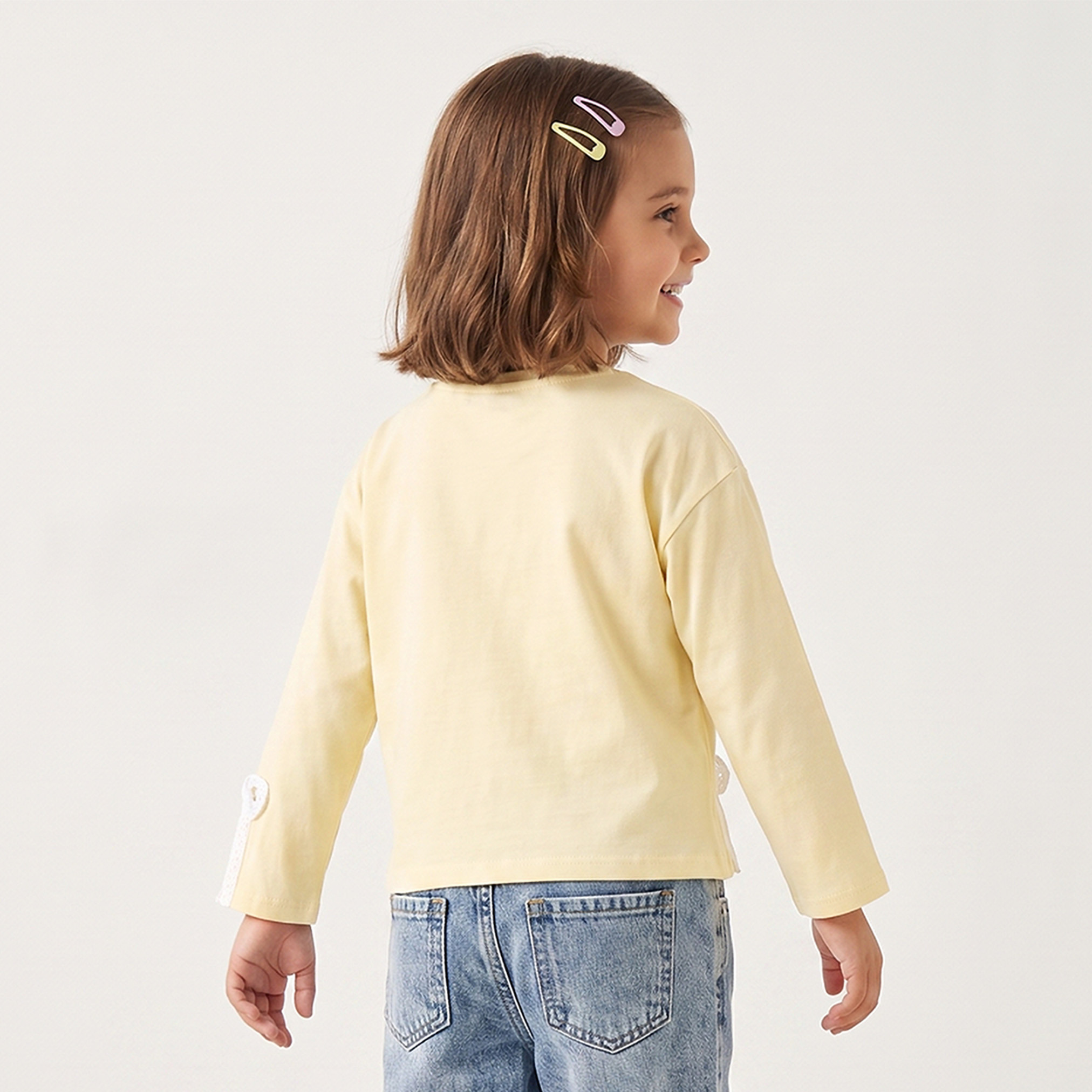 تيشيرت بأكمام طويلة وياقة مستديرة بطبعة هيلو كيتي من سانريو-girls-clothing-tshirts-image-3