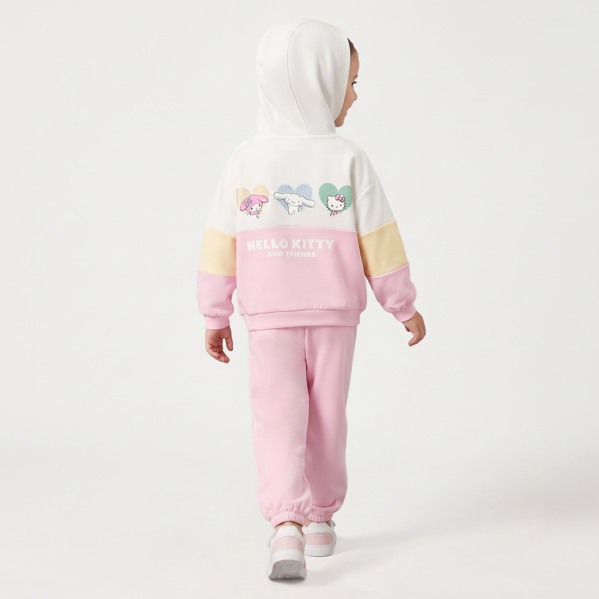 طقم بنطلون رياضي وسويت شيرت بأكمام طويلة وقبعة وطبعات هيلو كيتي من سانريو-baby-girls-clothing-setsandcoords-image-4