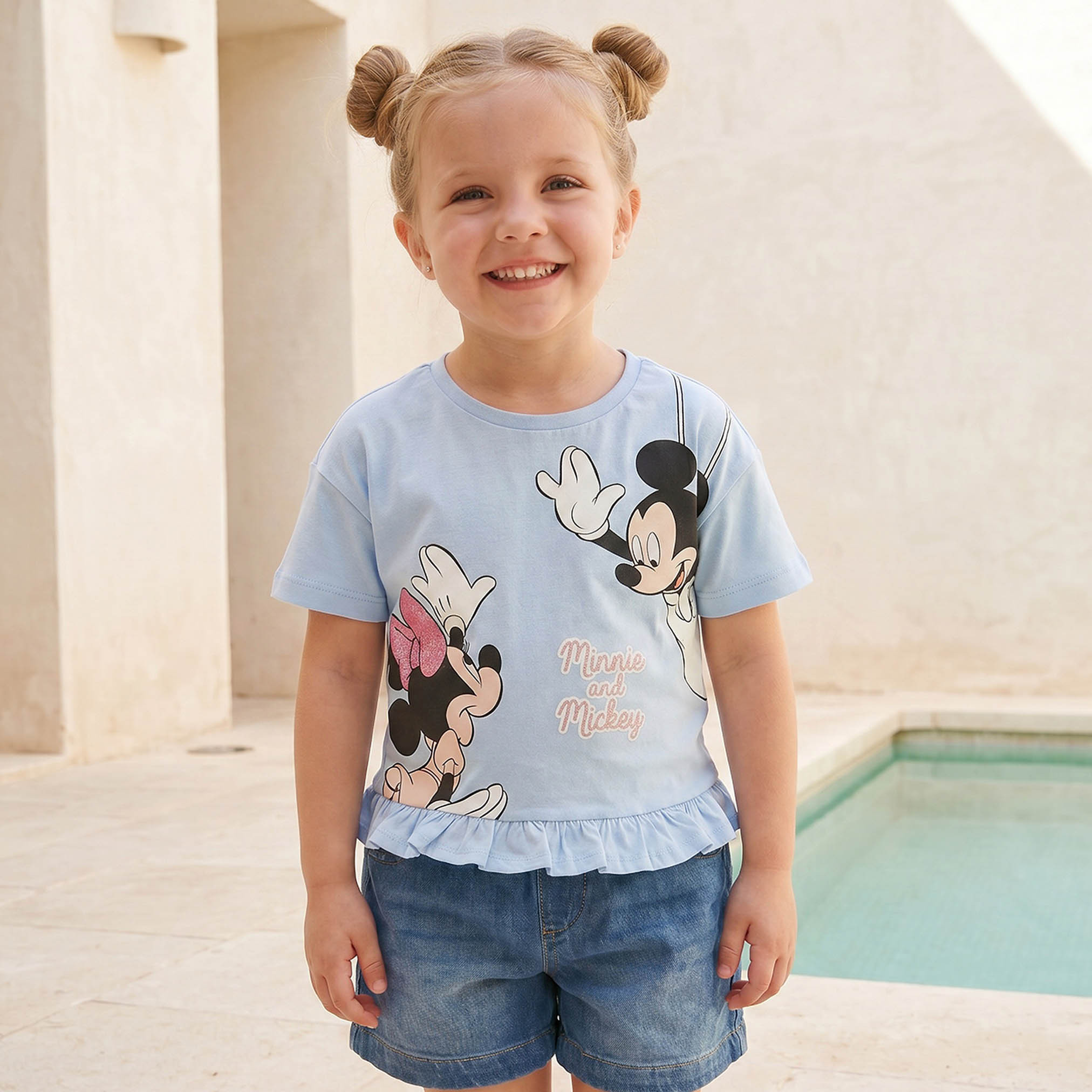 تيشيرت بياقة ضيقة وأكمام قصيرة وطبعات ميكي وميني من ديزني-girls-clothing-tshirts-image-1