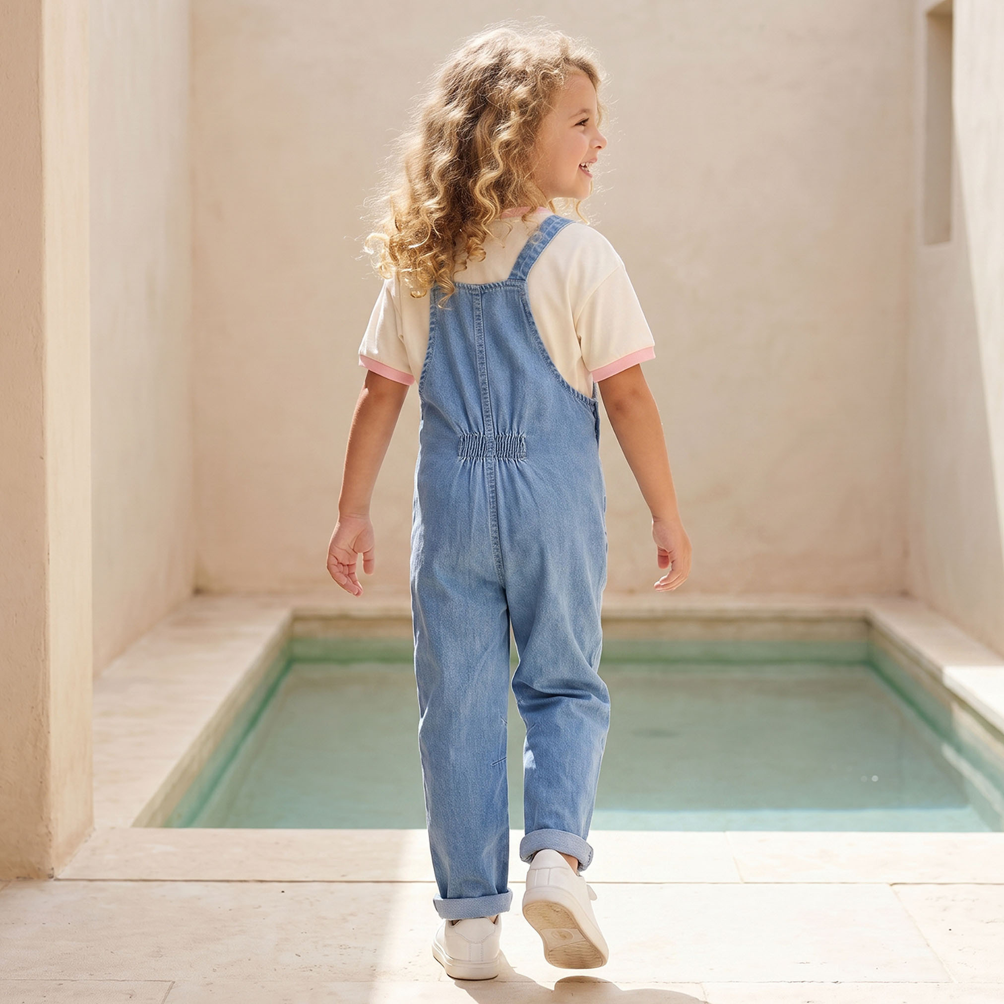 Crew Neck Short Sleeves T-shirt and Dungaree Set with Paw Patrol Print-baby-girls-clothing-setsandcoords-image-4