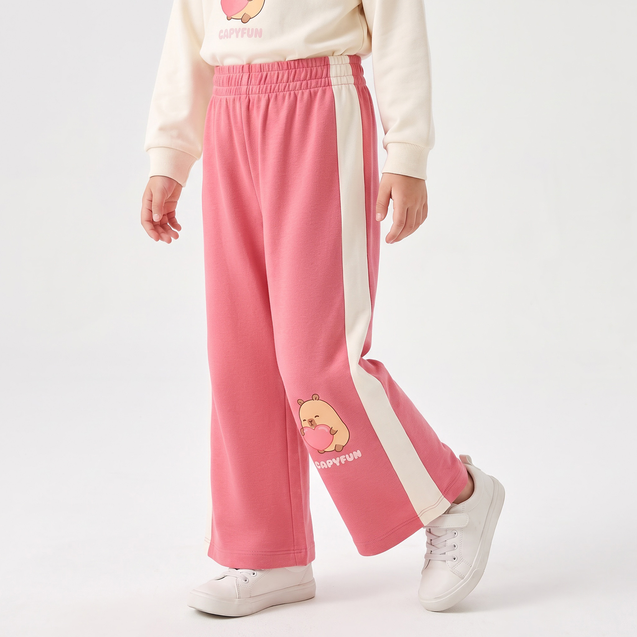 CapyFun Crew Neck Long Sleeves Sweatshirt and Pants Set with Capybara Print-girls-clothing-setsandcoords-image-3