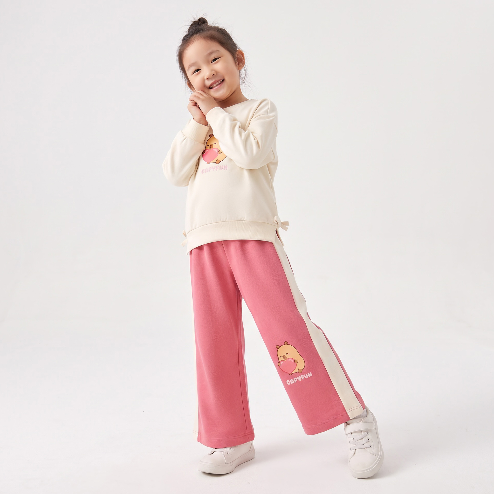 CapyFun Crew Neck Long Sleeves Sweatshirt and Pants Set with Capybara Print-girls-clothing-setsandcoords-image-6