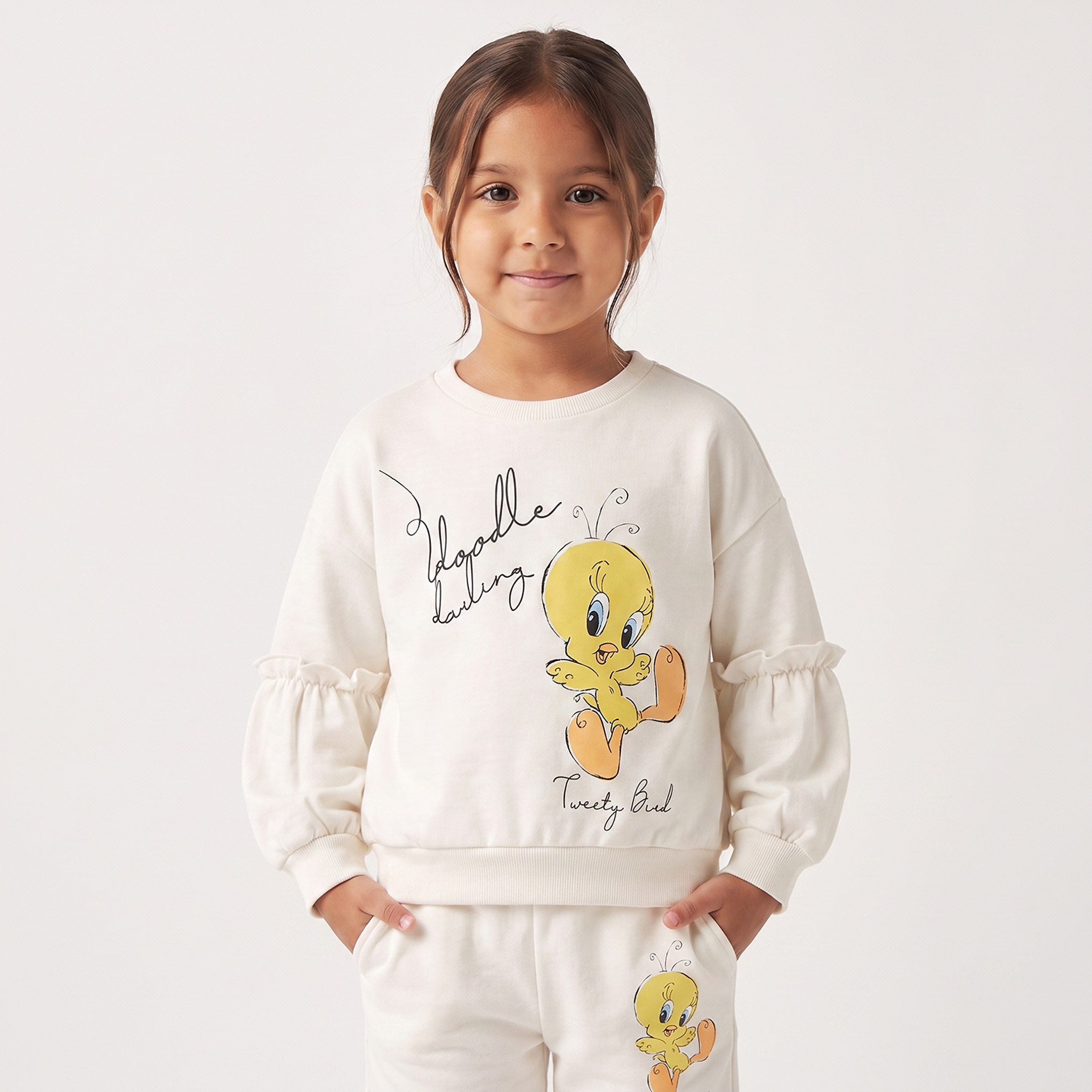 Crew Neck Long Sleeves Sweatshirt and Joggers Set with Tweety Print-baby-girls-clothing-setsandcoords-image-3