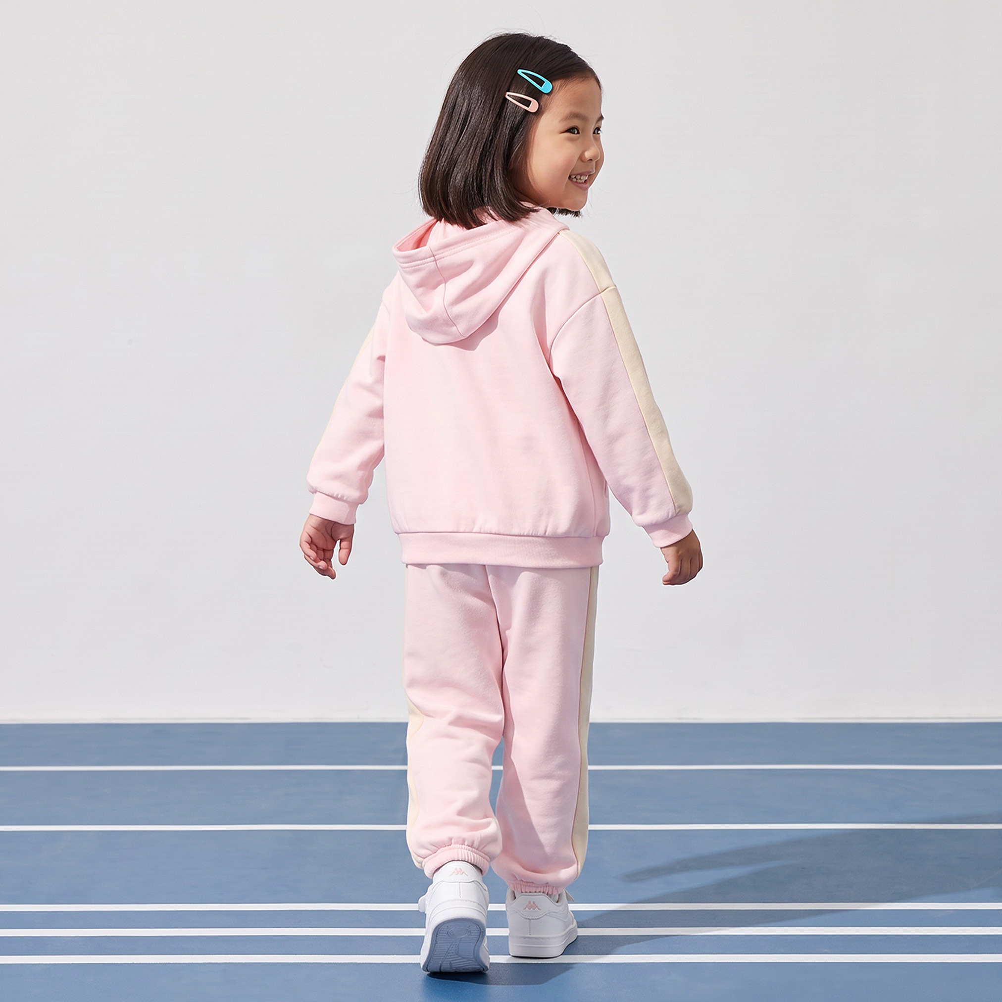 طقم سويت شيرت بقبعة وأكمام طويلة وبنطلون رياضي بتصميم ألواح من كابا-baby-girls-clothing-setsandcoords-image-4