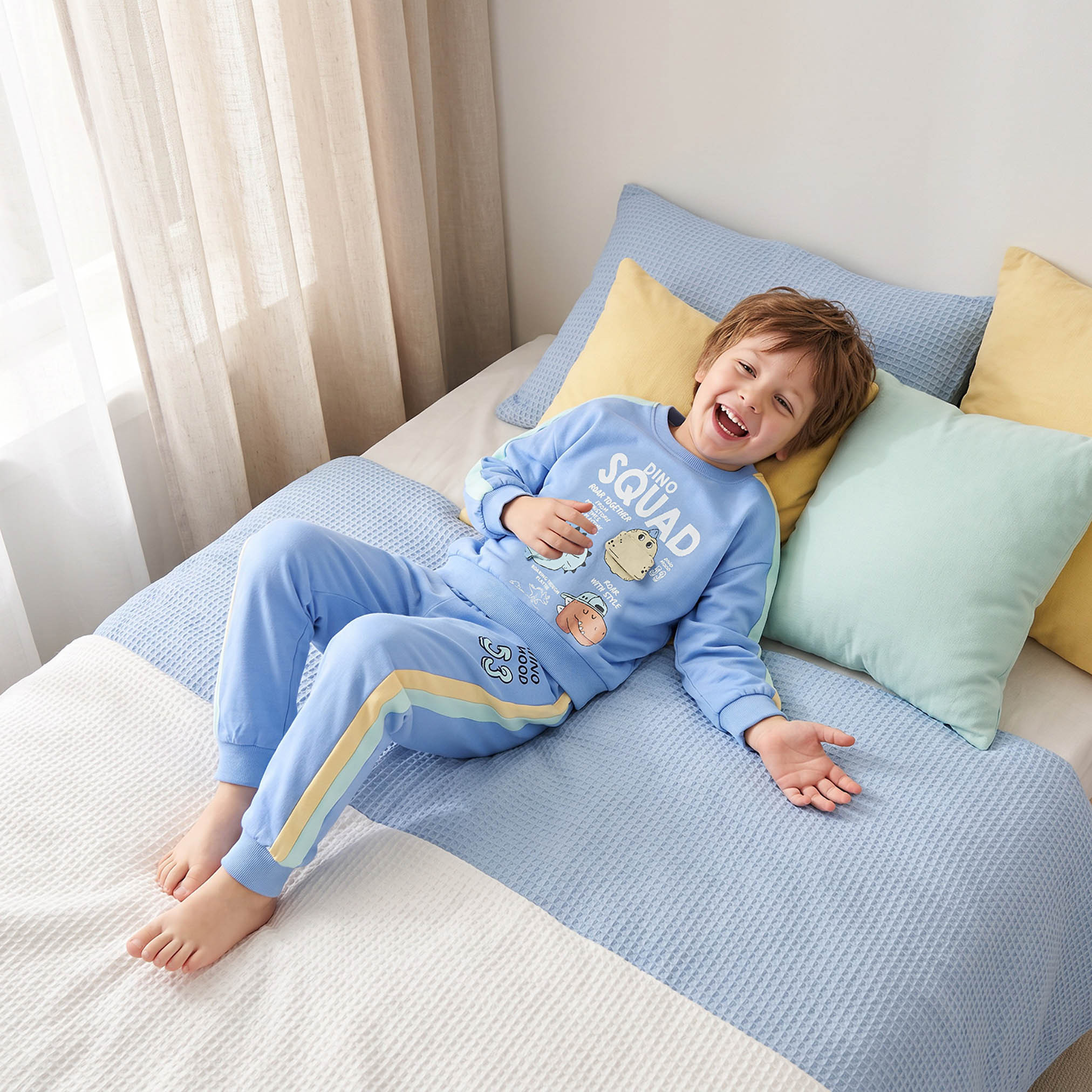 Juniors Cotton Crew Neck Long Sleeves Pyjama Set with Dinosaur Print-boys-clothing-nightwear-image-8