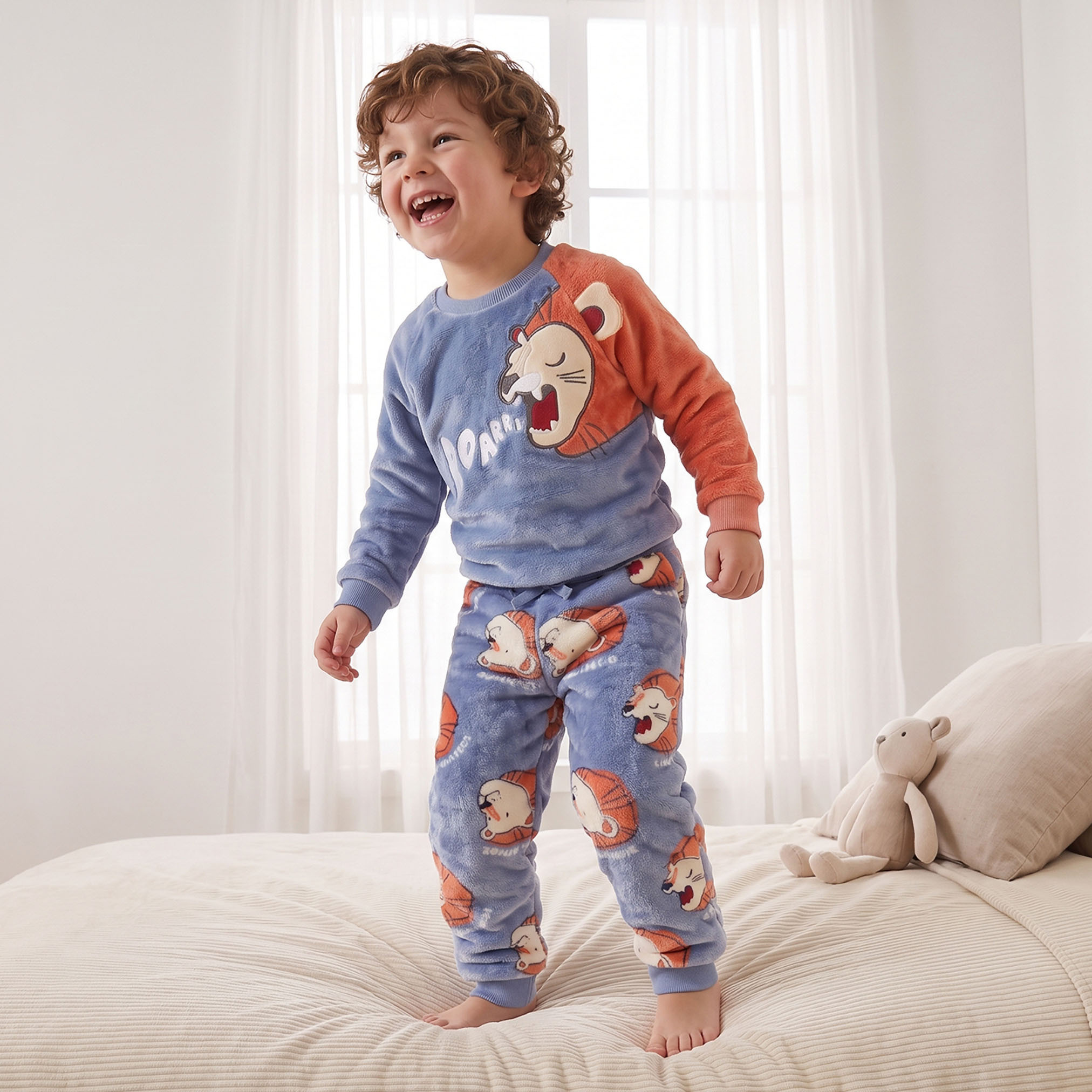 Juniors Crew Neck Long Sleeves Pyjama Set with Lion Print-boys-clothing-nightwear-image-6
