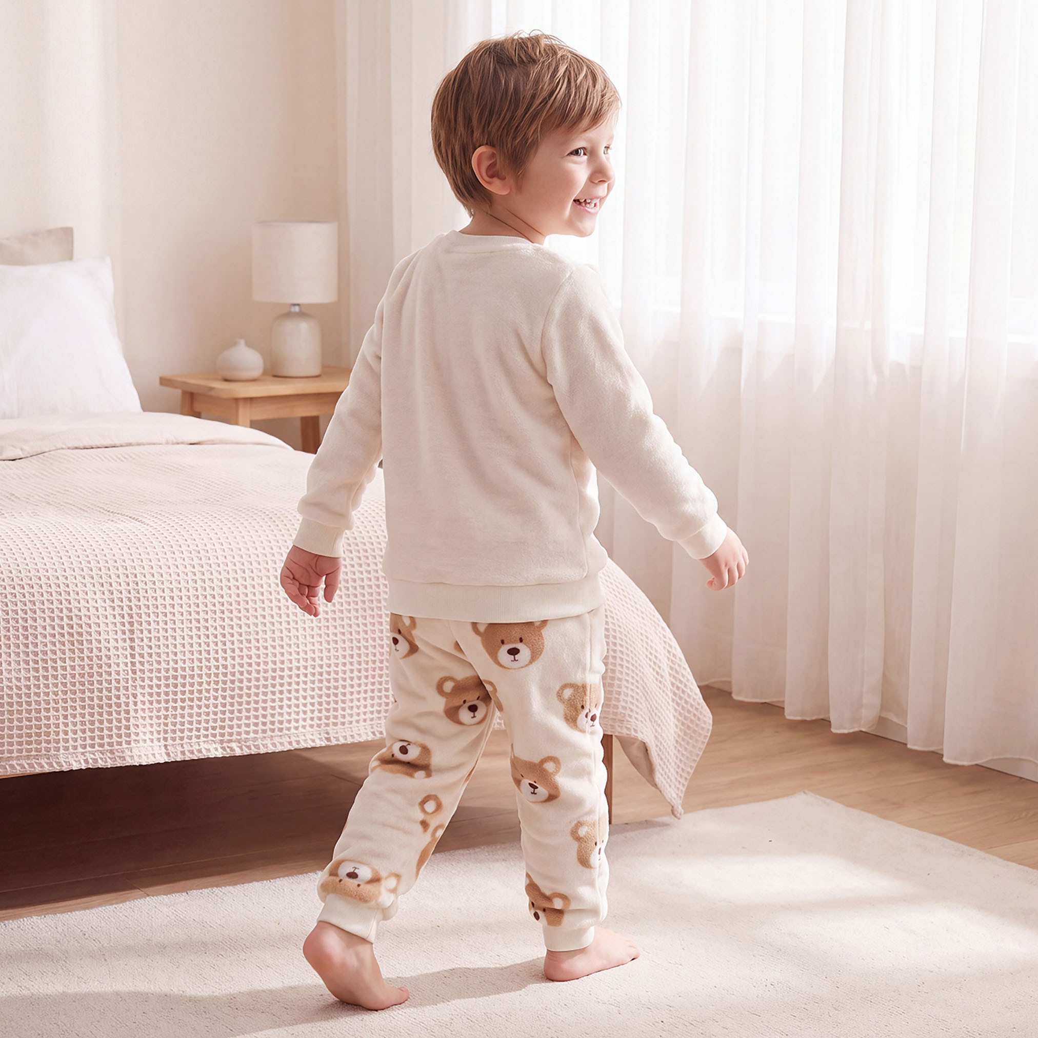 Juniors Crew Neck Long Sleeves Pyjama Set with Bear Print-boys-clothing-nightwear-image-4