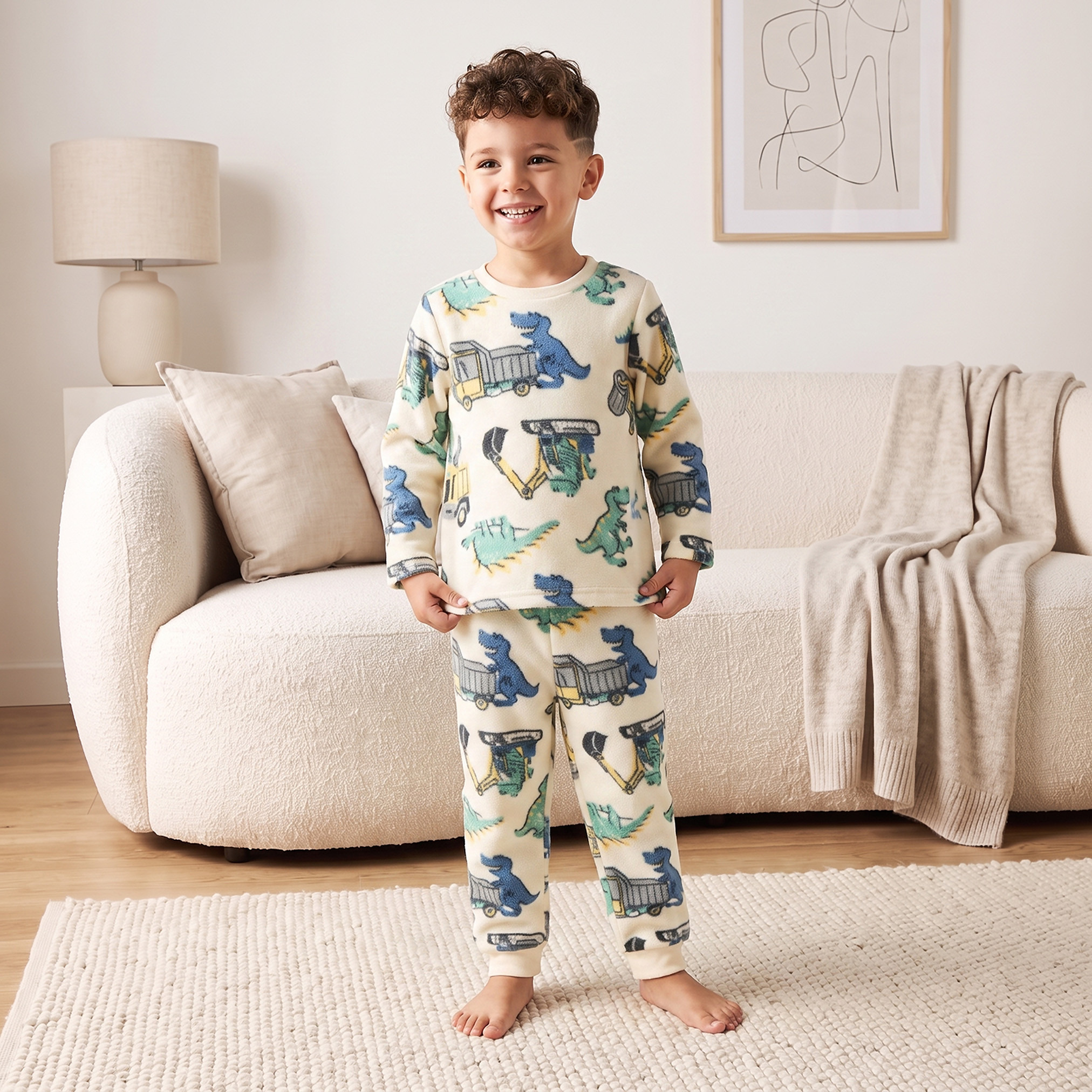 طقم بيجاما بياقة مستديرة وأكمام طويلة بطبعة ديناصورات من جونيورز-boys-clothing-nightwear-image-2