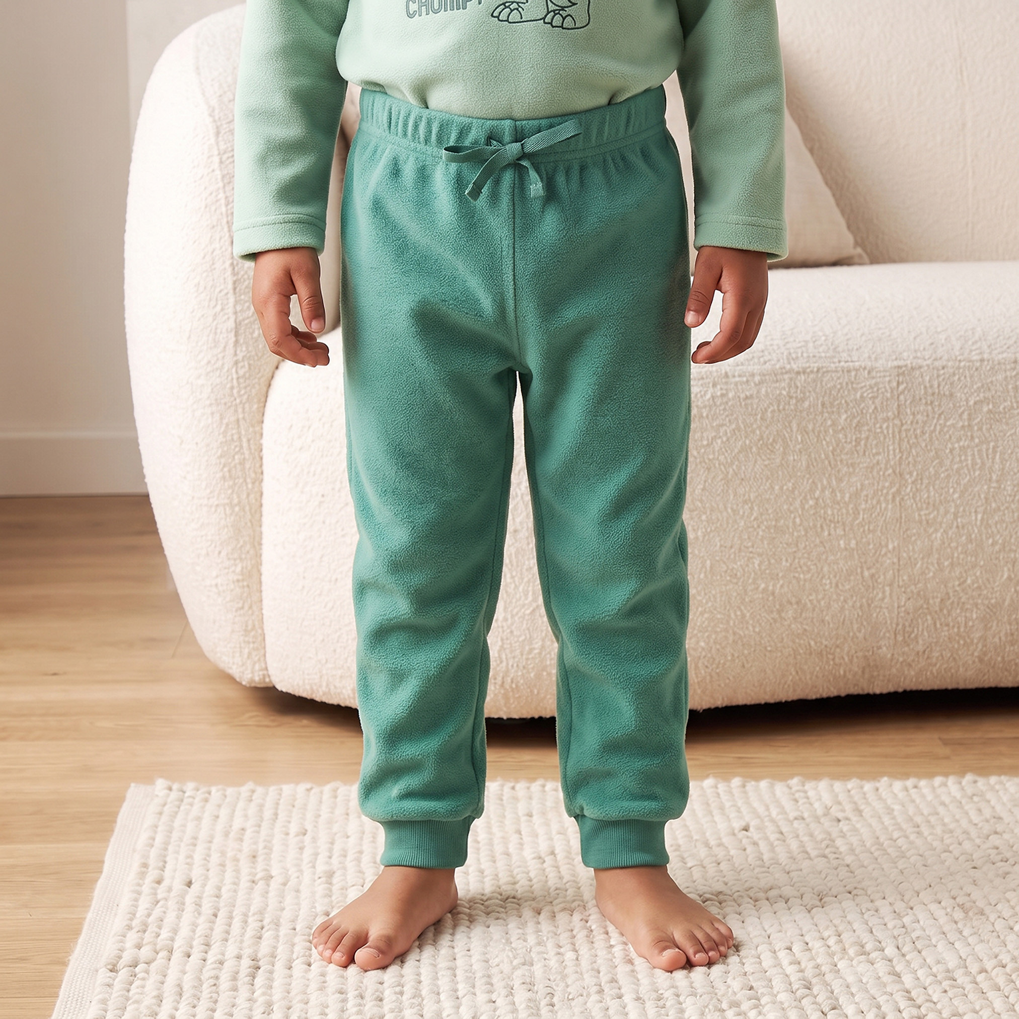 طقم بيجاما بياقة مستديرة وأكمام طويلة بطبعة ديناصورات من جونيورز-boys-clothing-nightwear-image-5