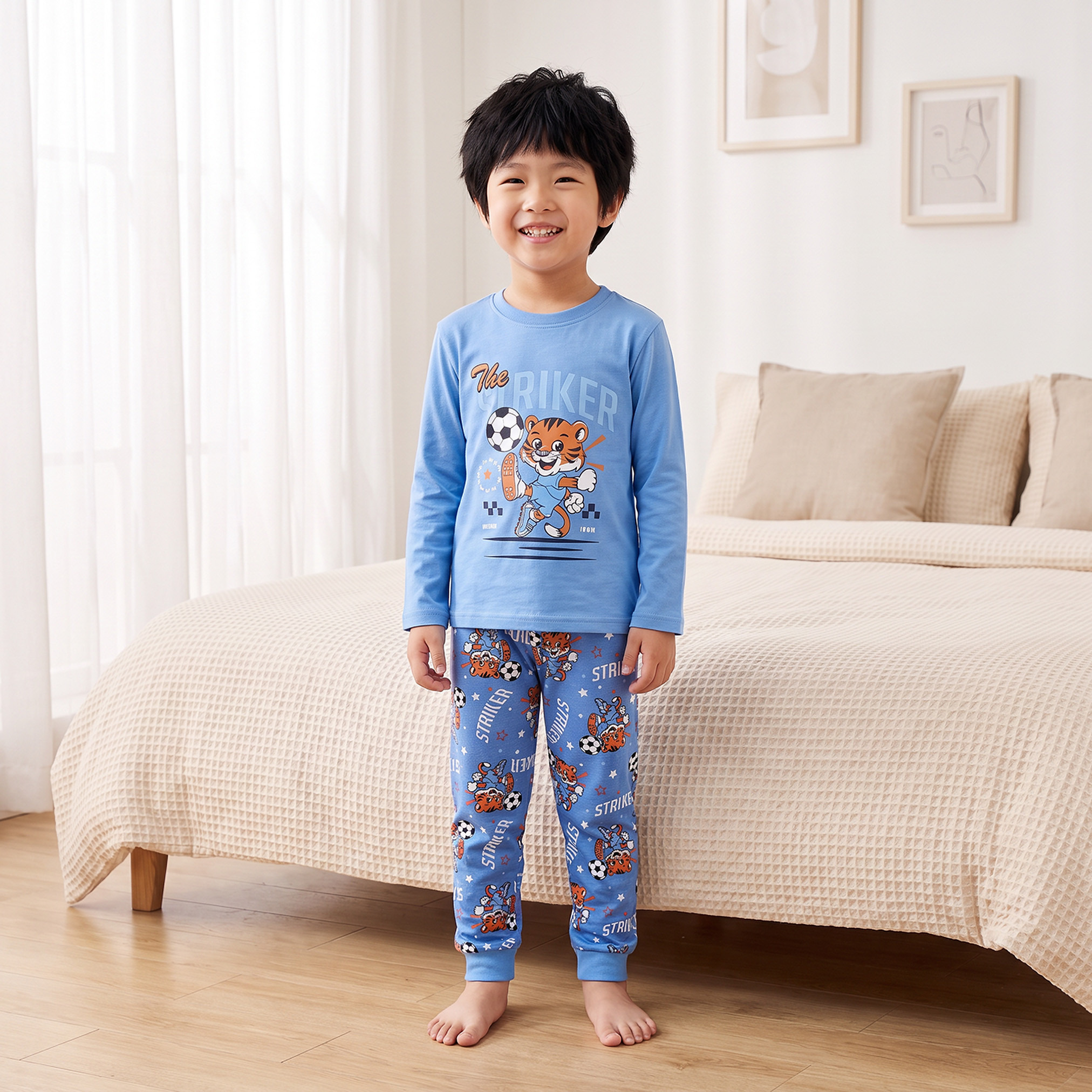 طقم بيجاما قطن بياقة ضيقة وأكمام طويلة بطبعات من جونيورز-boys-clothing-nightwear-image-1