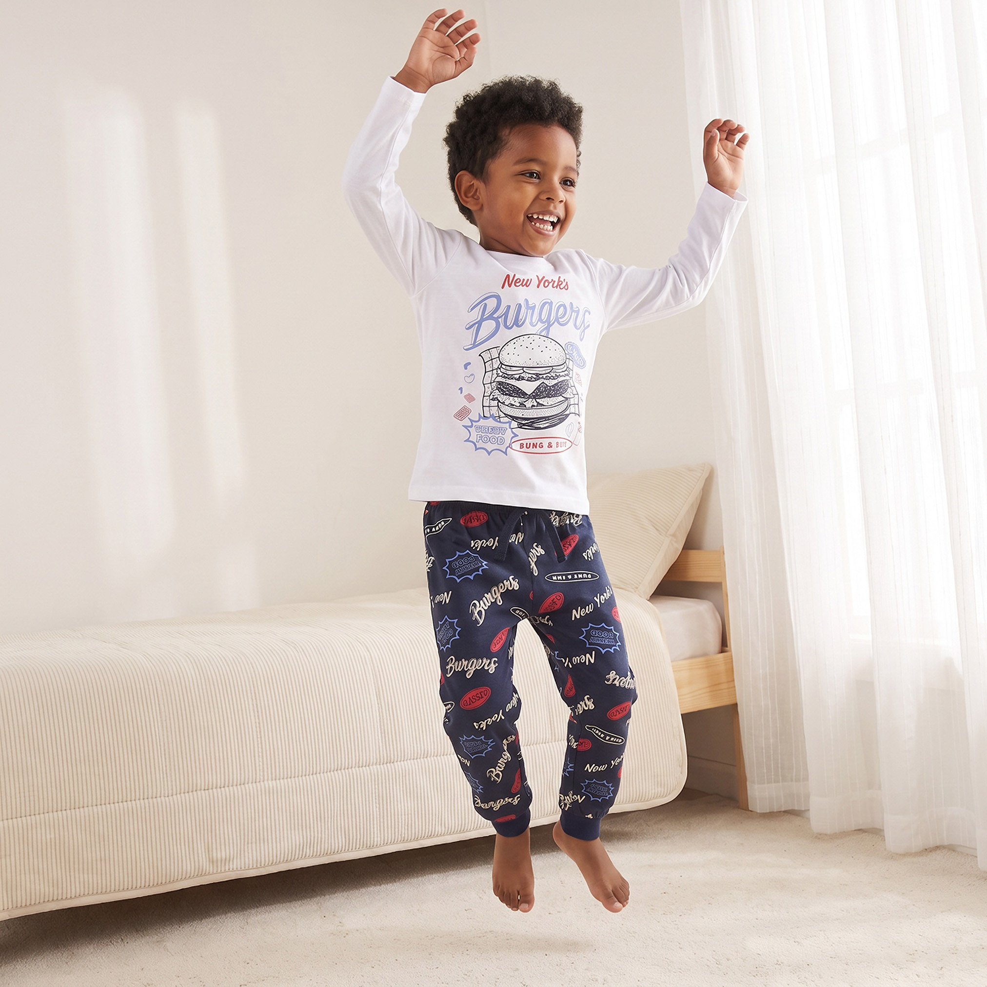 طقم بيجاما قطن بياقة ضيقة وأكمام طويلة وطبعات من جونيورز-boys-clothing-nightwear-image-5