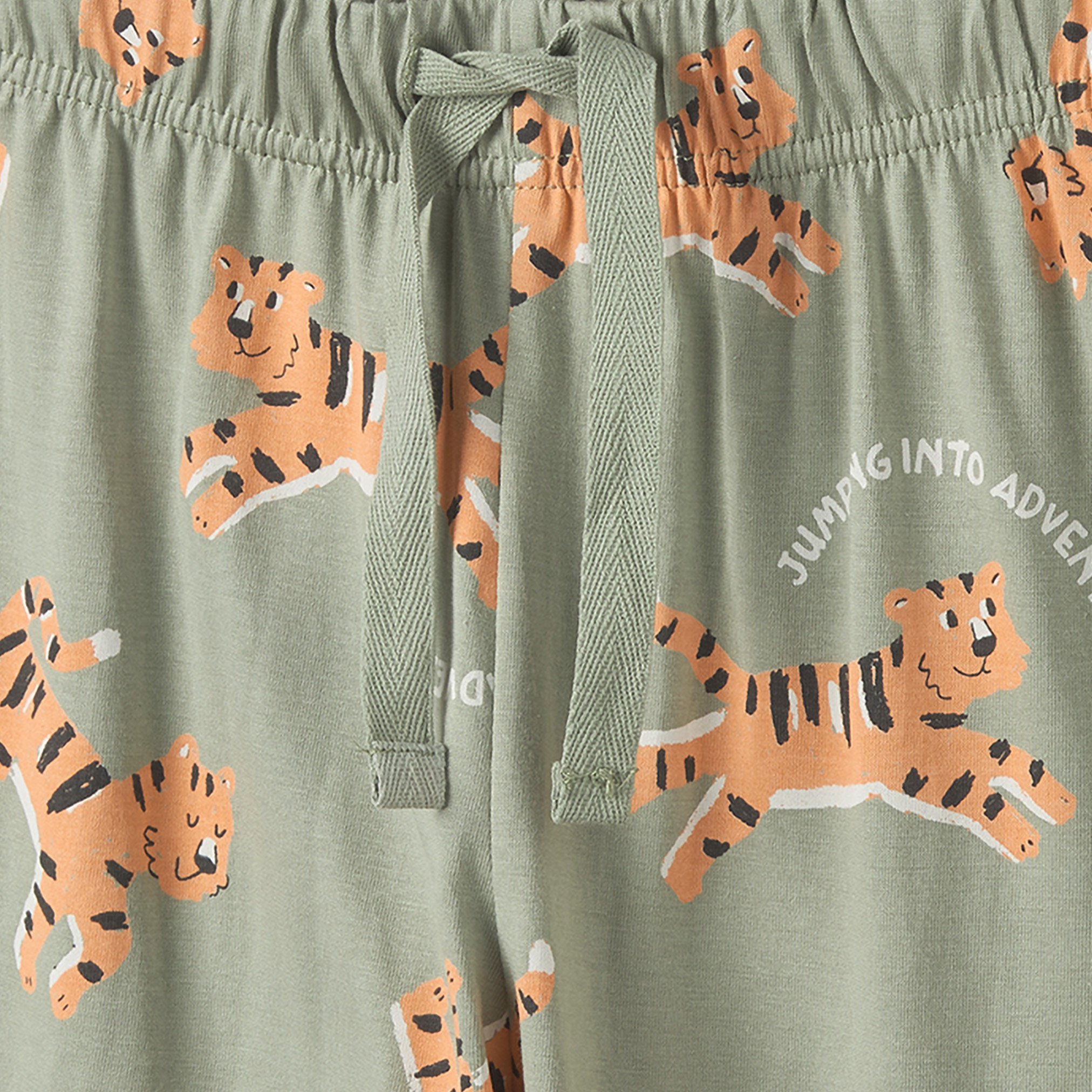 Juniors Cotton Crew Neck Long Sleeves Pyjama Set with Tiger Print-boys-clothing-nightwear-image-6