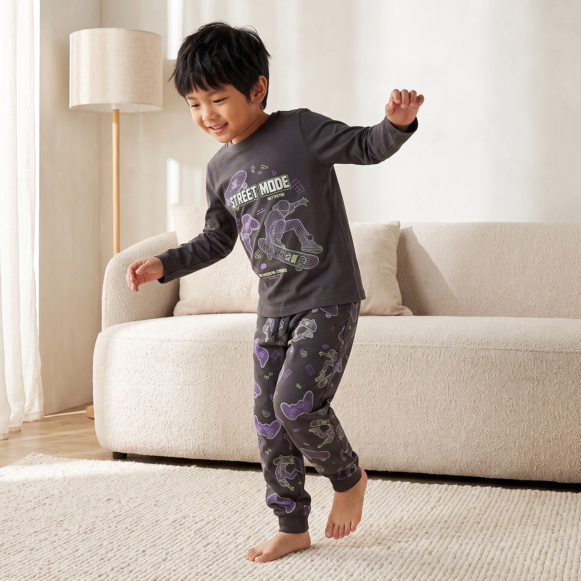طقم بيجاما قطن بياقة ضيقة وأكمام طويلة وطبعات من جونيورز-boys-clothing-nightwear-image-1