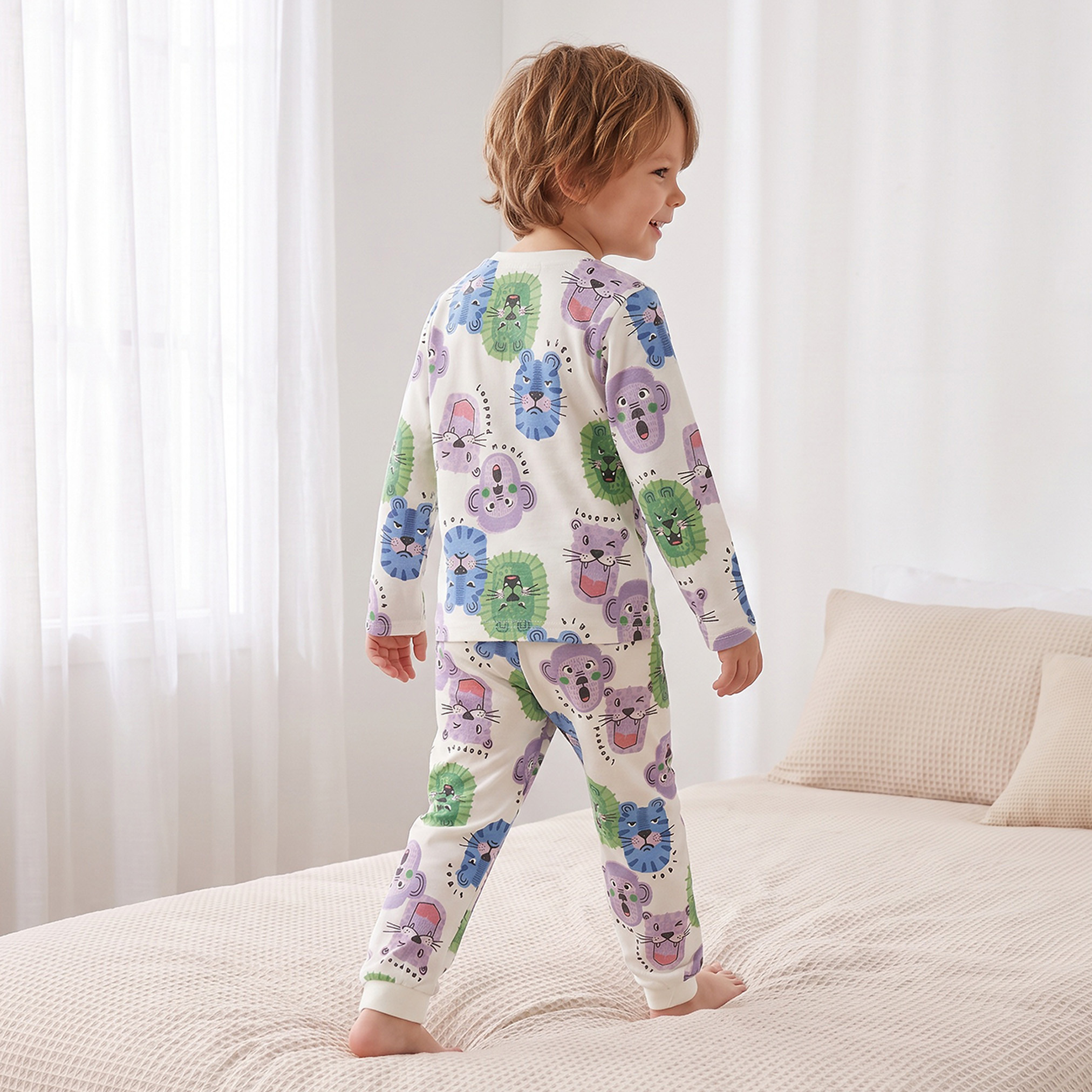 طقم بيجاما قطن بياقة ضيقة وأكمام طويلة وطبعات من جونيورز-boys-clothing-nightwear-image-2