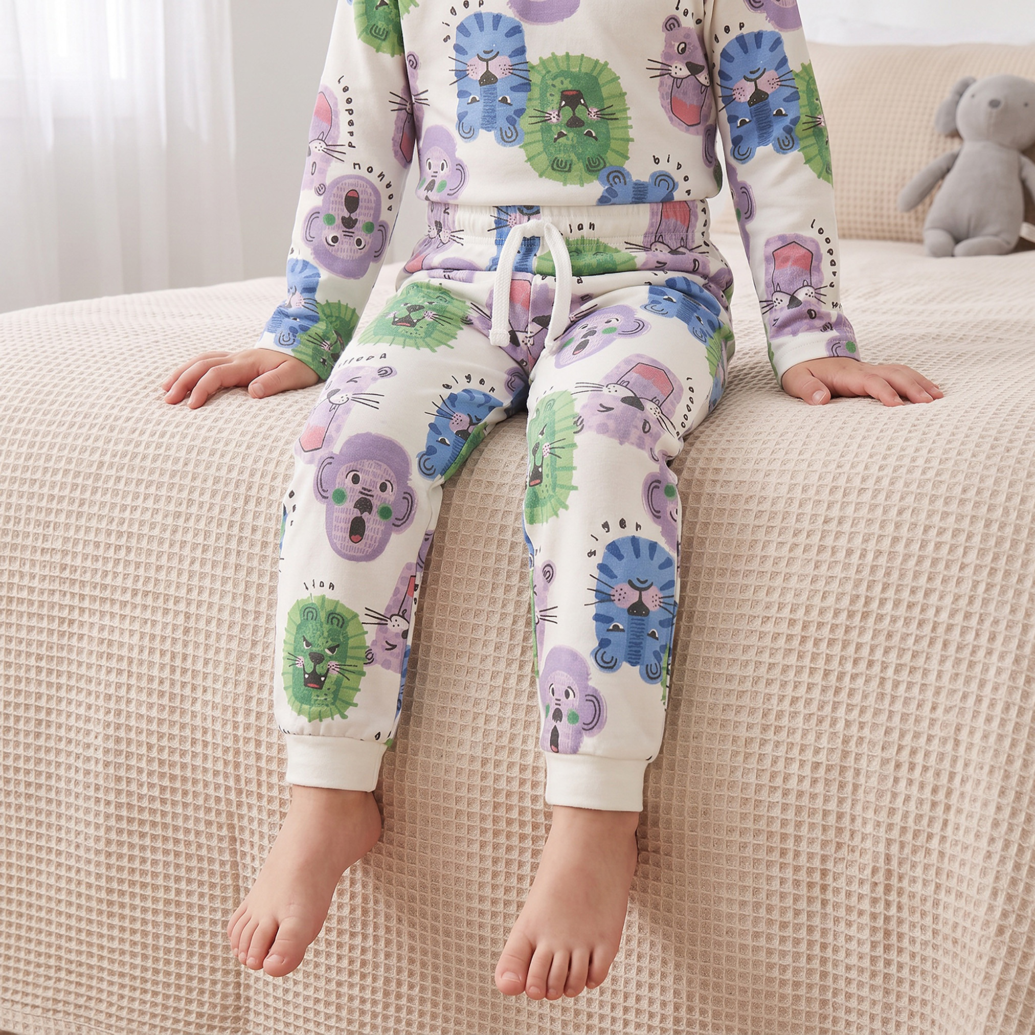 طقم بيجاما قطن بياقة ضيقة وأكمام طويلة وطبعات من جونيورز-boys-clothing-nightwear-image-4