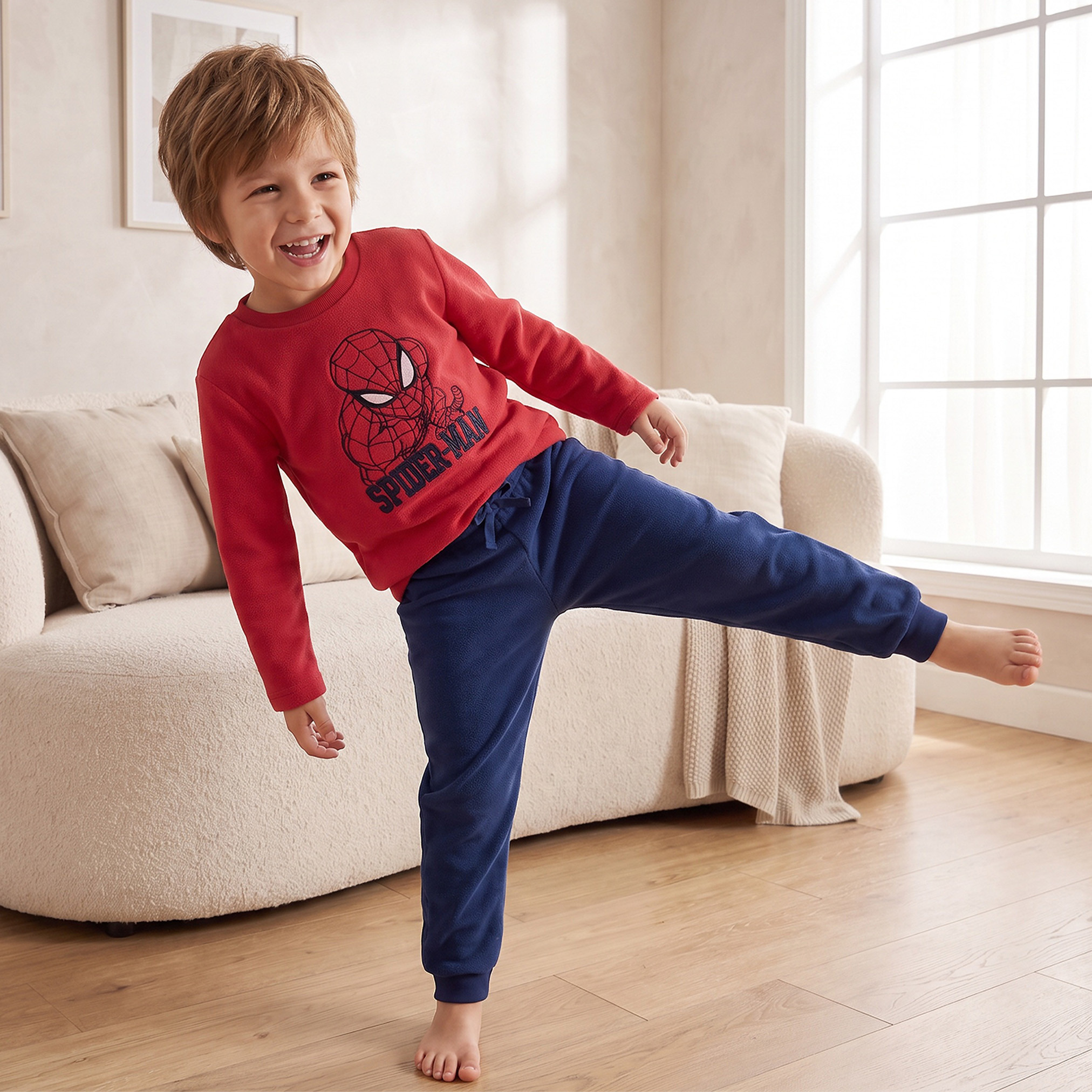 طقم بيجاما قطني بياقة مستديرة وأكمام طويلة مطرز بطبعة سبايدر مان من ديزني-boys-clothing-nightwear-image-8