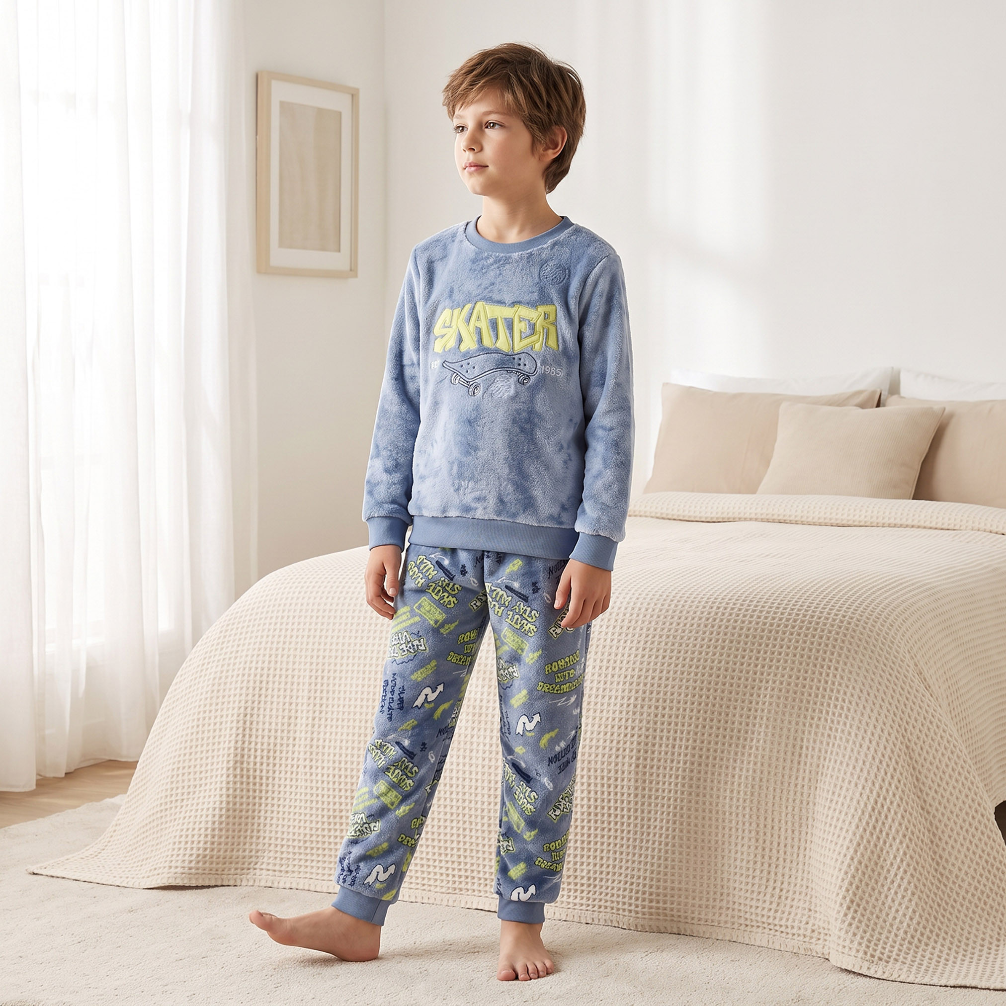 Juniors Crew Neck Long Sleeves Pyjama Set with Print-boys-clothing-nightwear-image-1