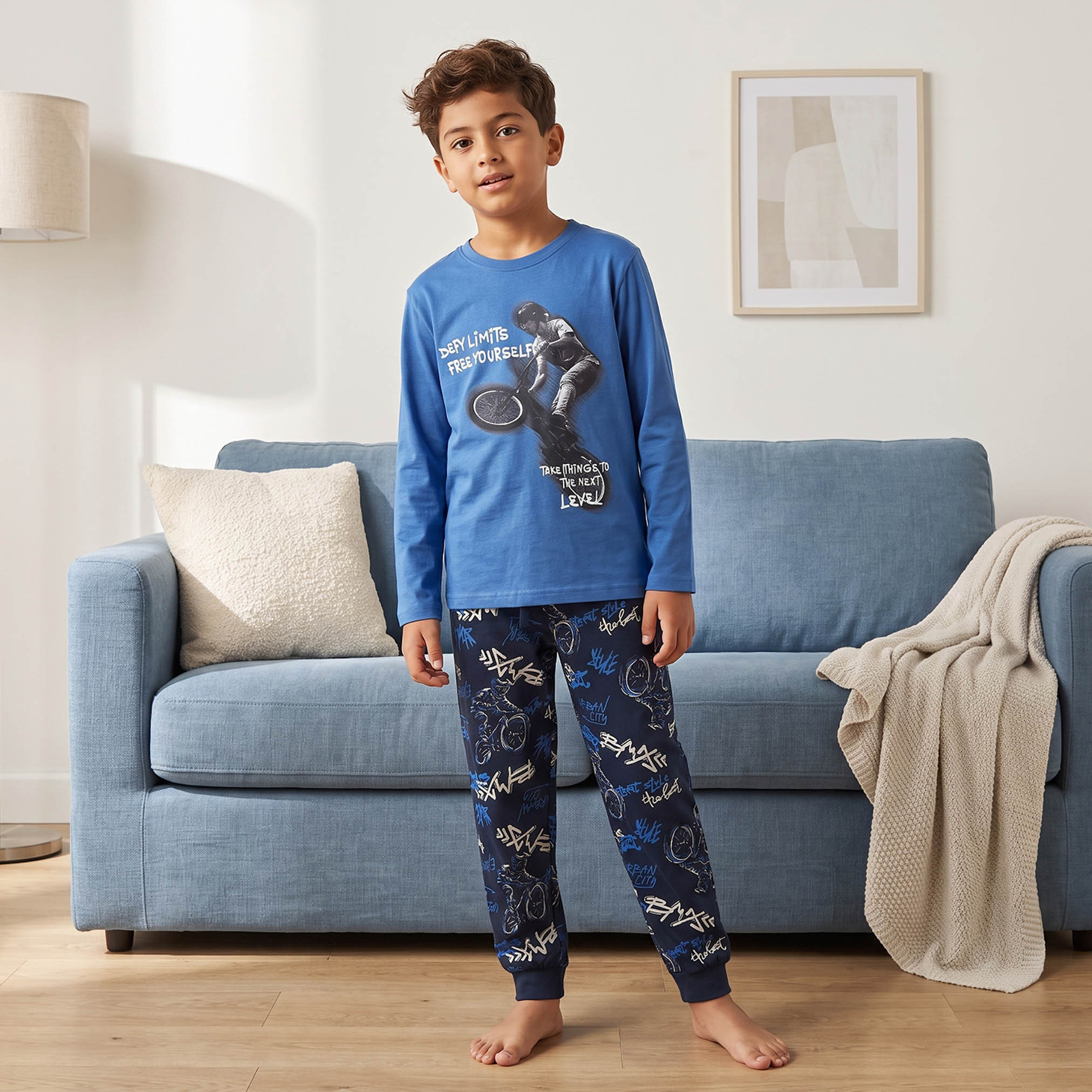 Juniors Cotton Crew Neck Long Sleeves Pyjama Set with Graphic Print-boys-clothing-nightwear-image-1