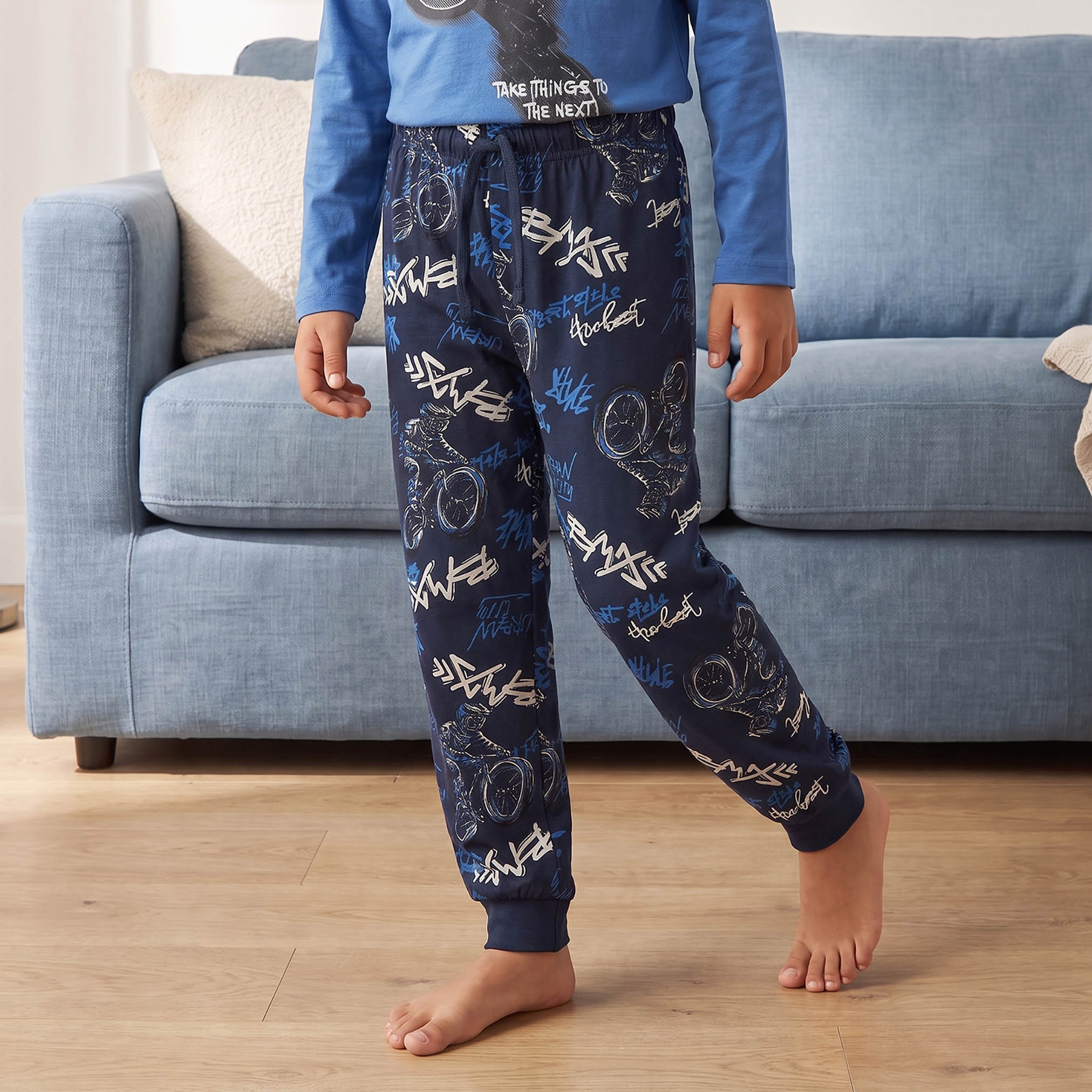 Juniors Cotton Crew Neck Long Sleeves Pyjama Set with Graphic Print-boys-clothing-nightwear-image-3